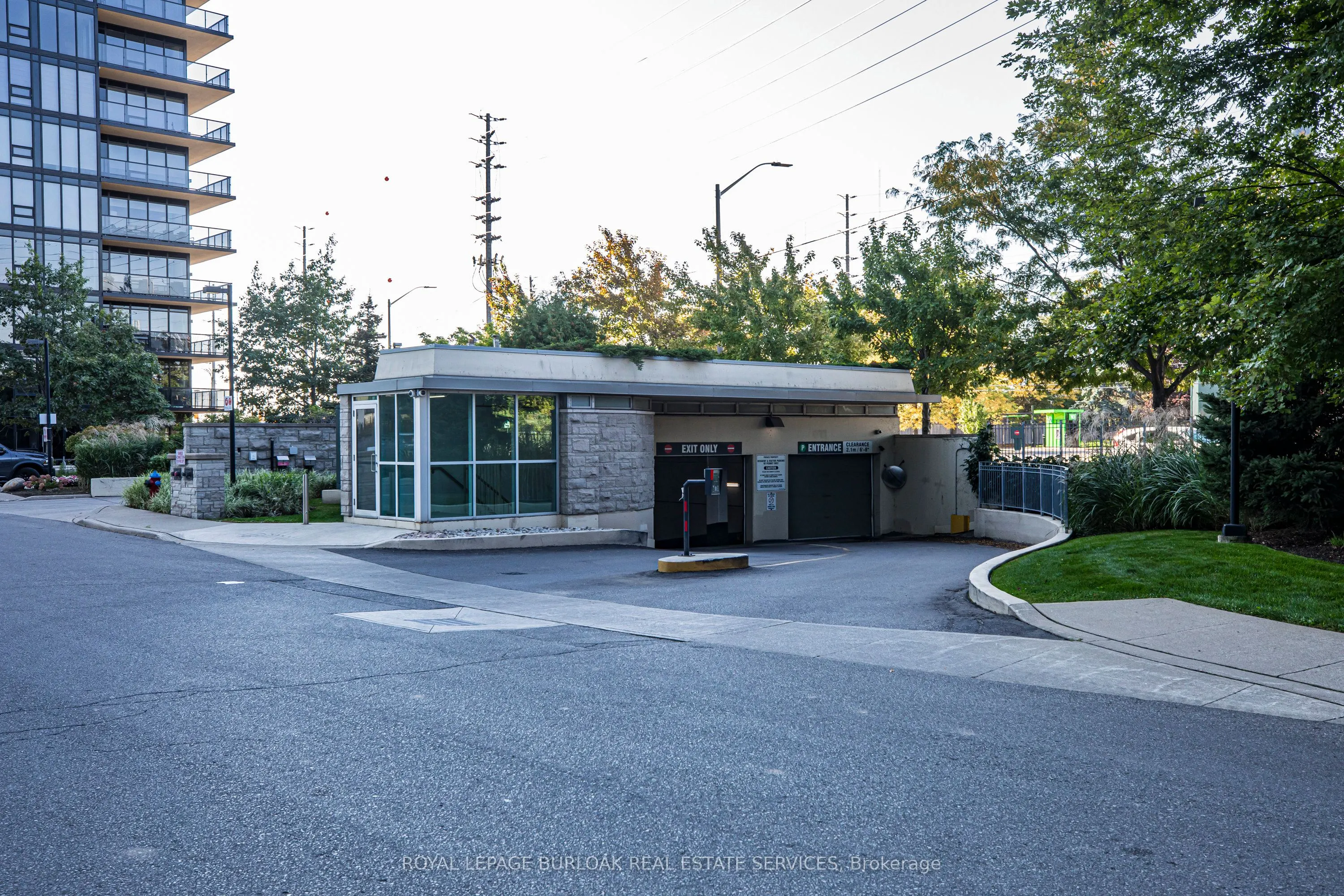 1055 Southdown Road, #502