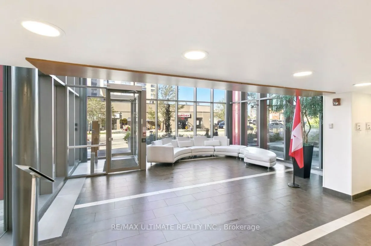 15 James Finlay Way, #730