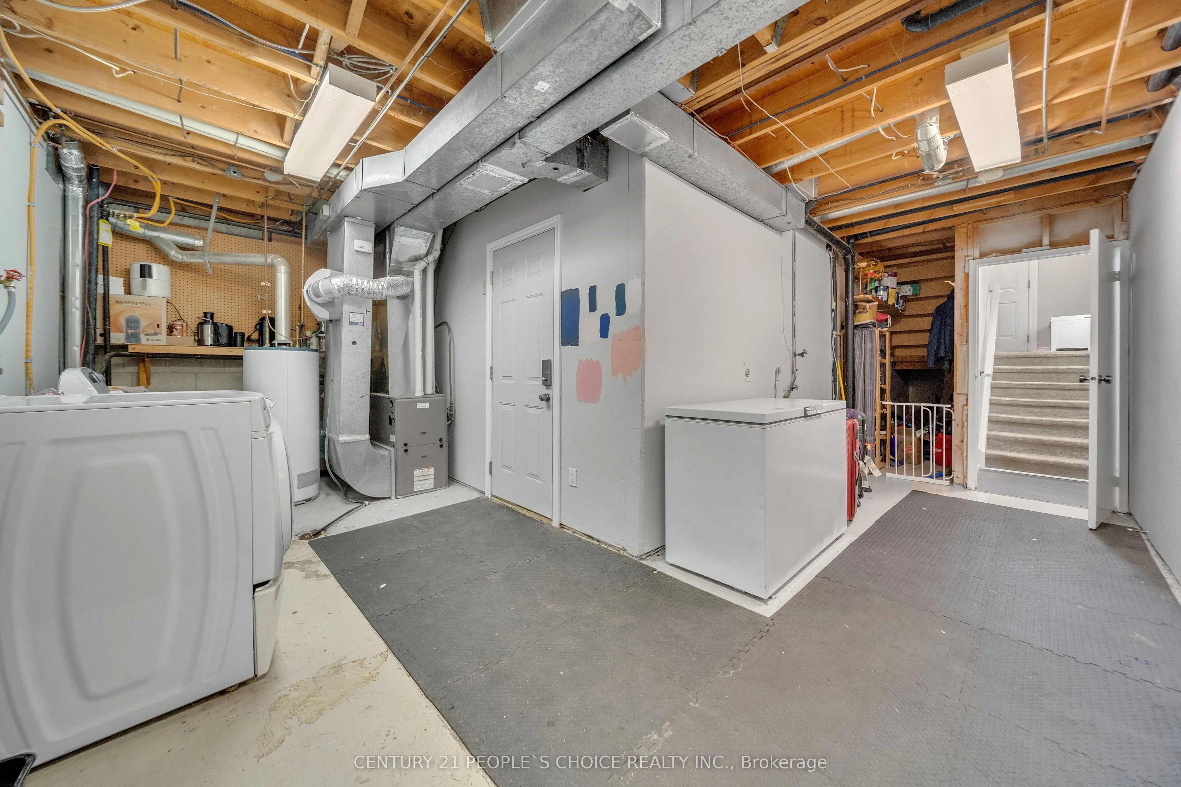 51 Mcmullen Crescent, #51