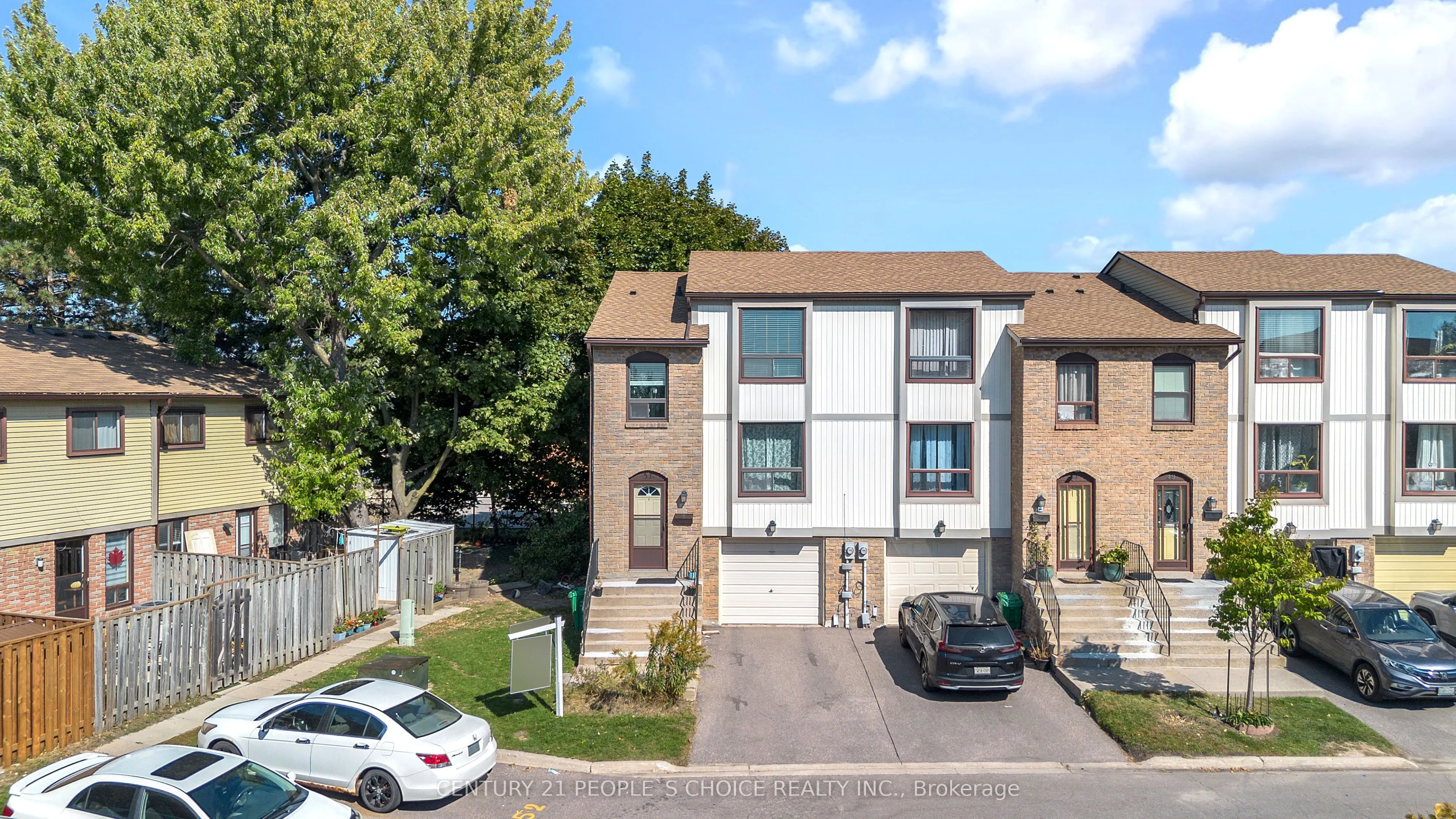 51 Mcmullen Crescent, #51