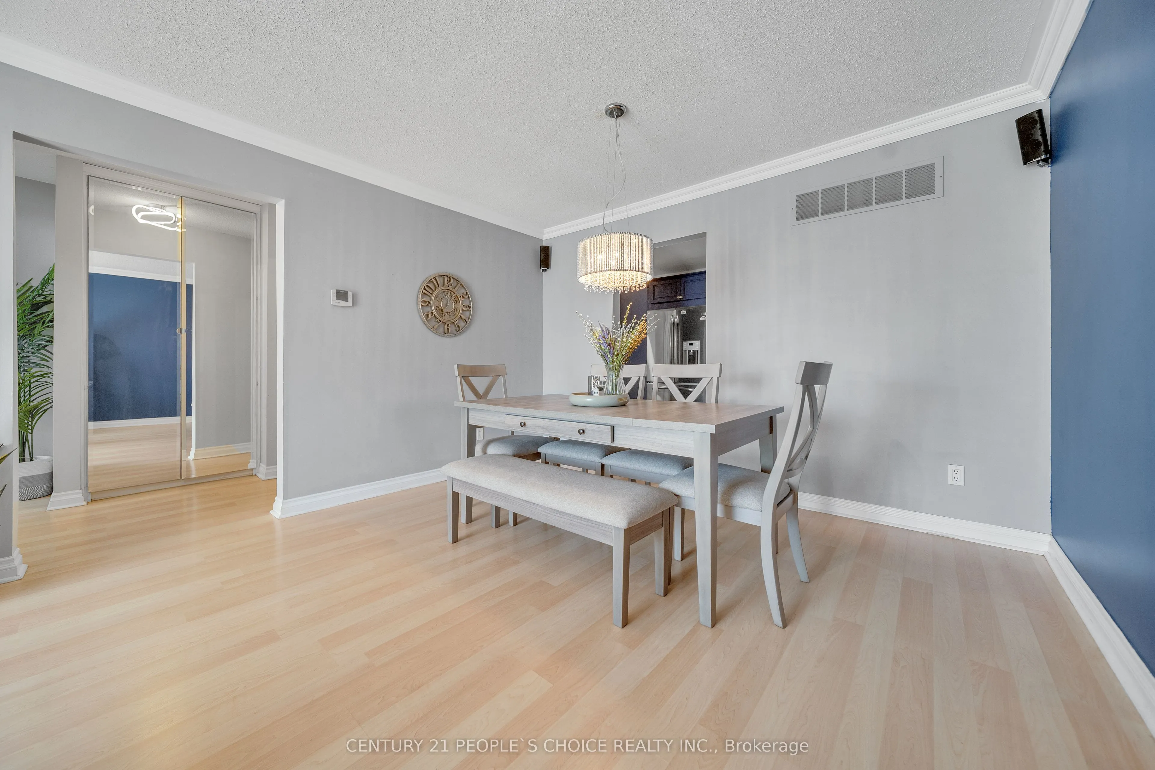 51 Mcmullen Crescent, #51