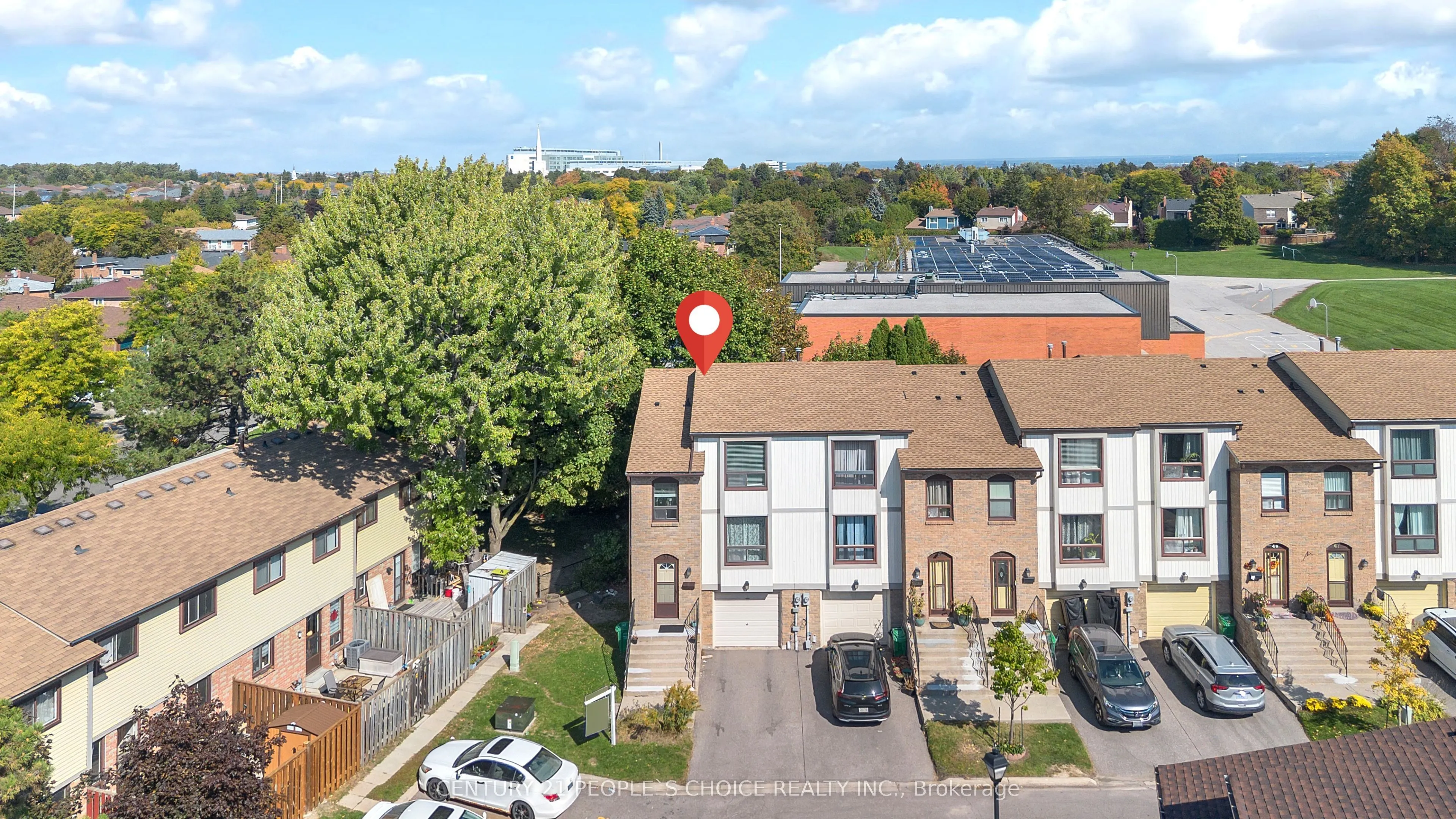 51 Mcmullen Crescent, #51
