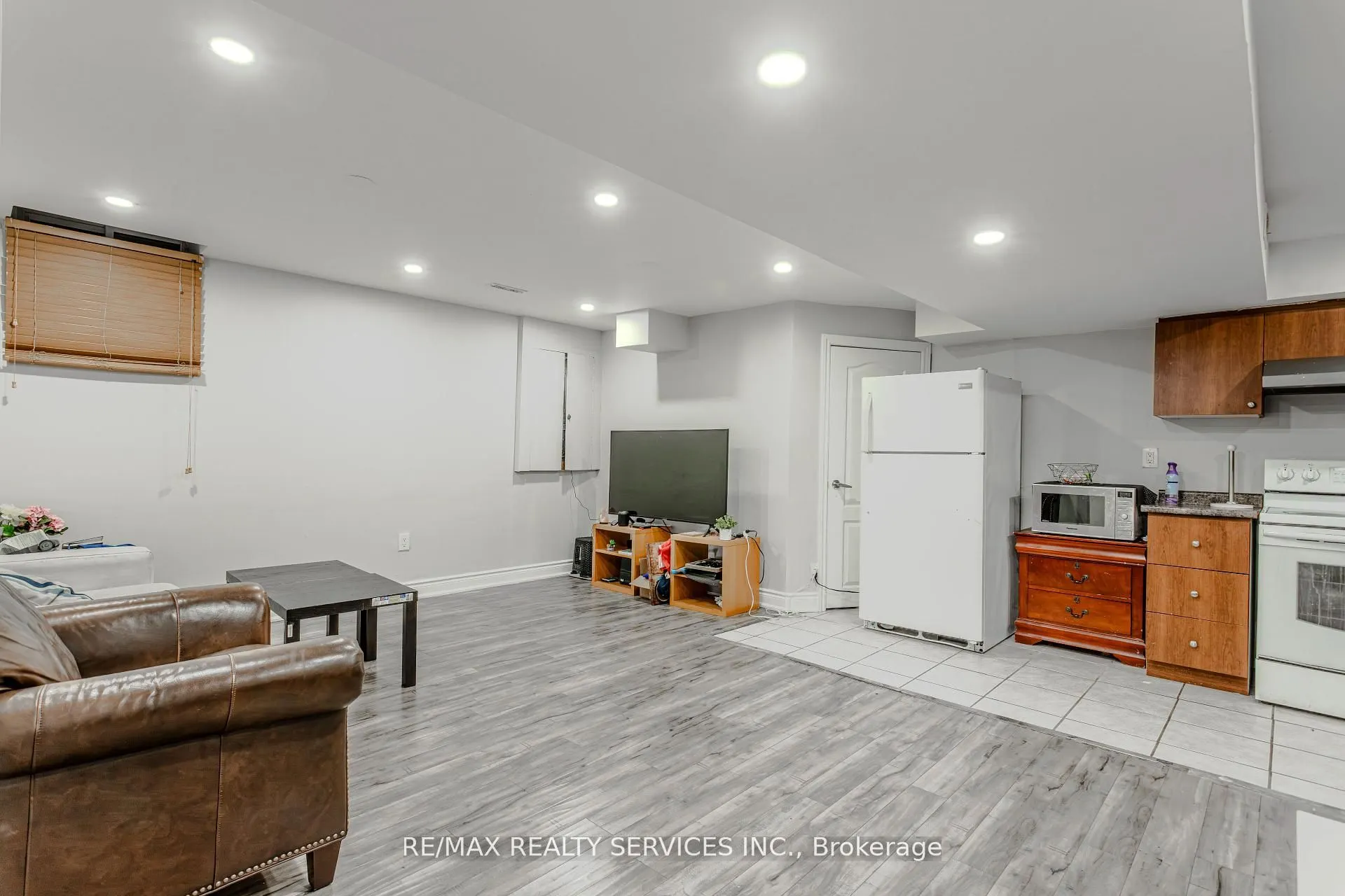 32 Heddon Court