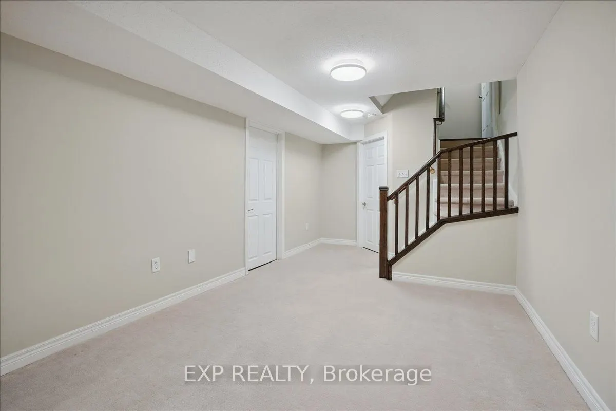 4147 Prentice Common