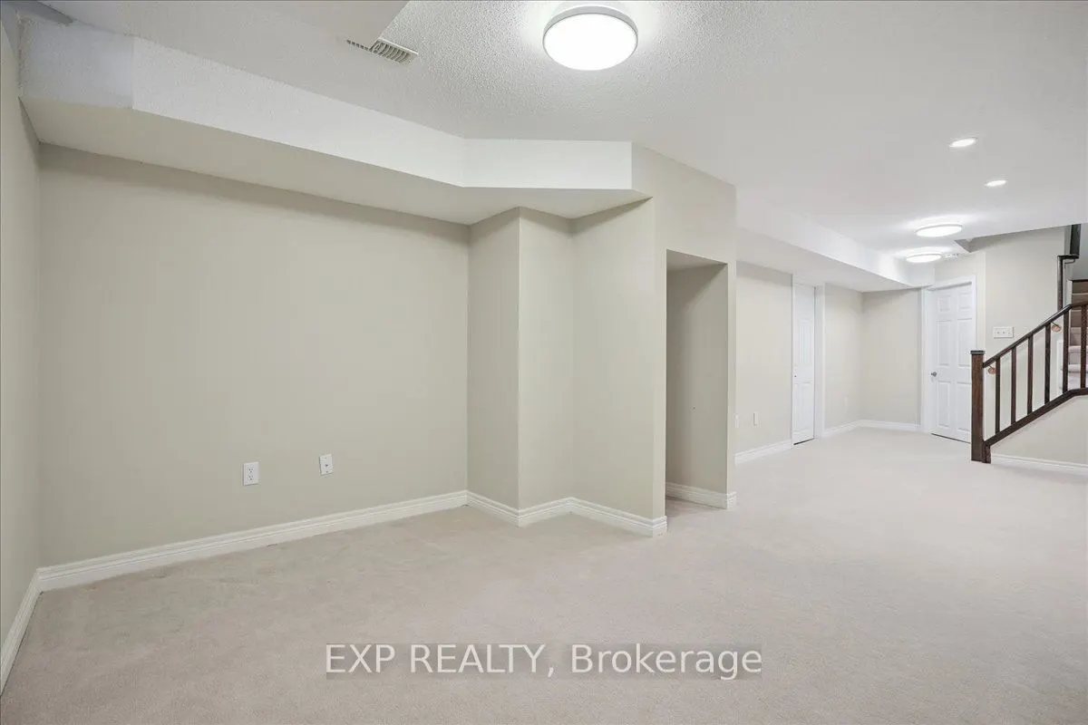 4147 Prentice Common