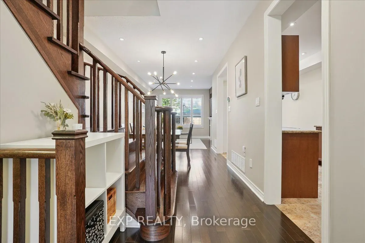 4147 Prentice Common