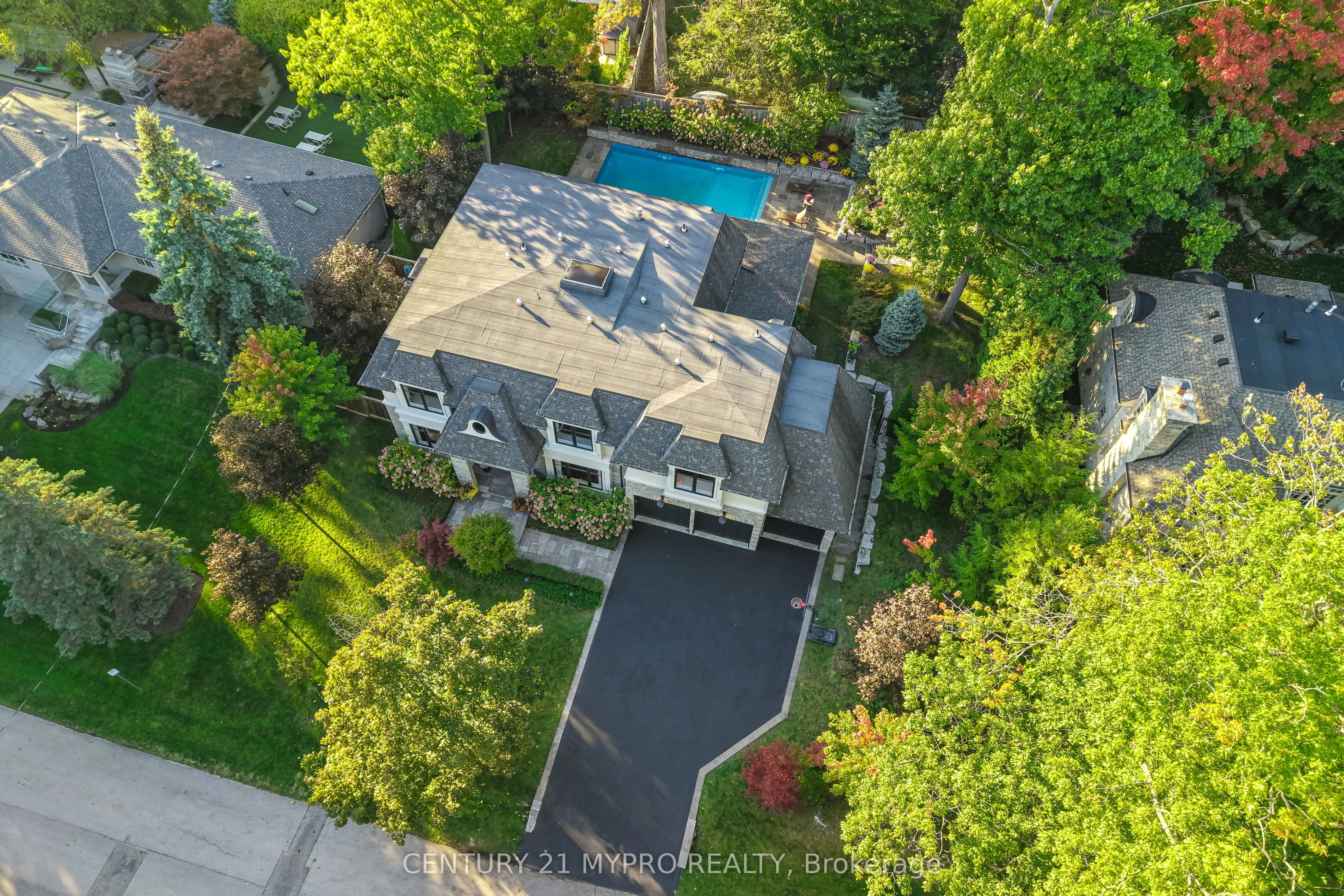 1389 Weaver Avenue