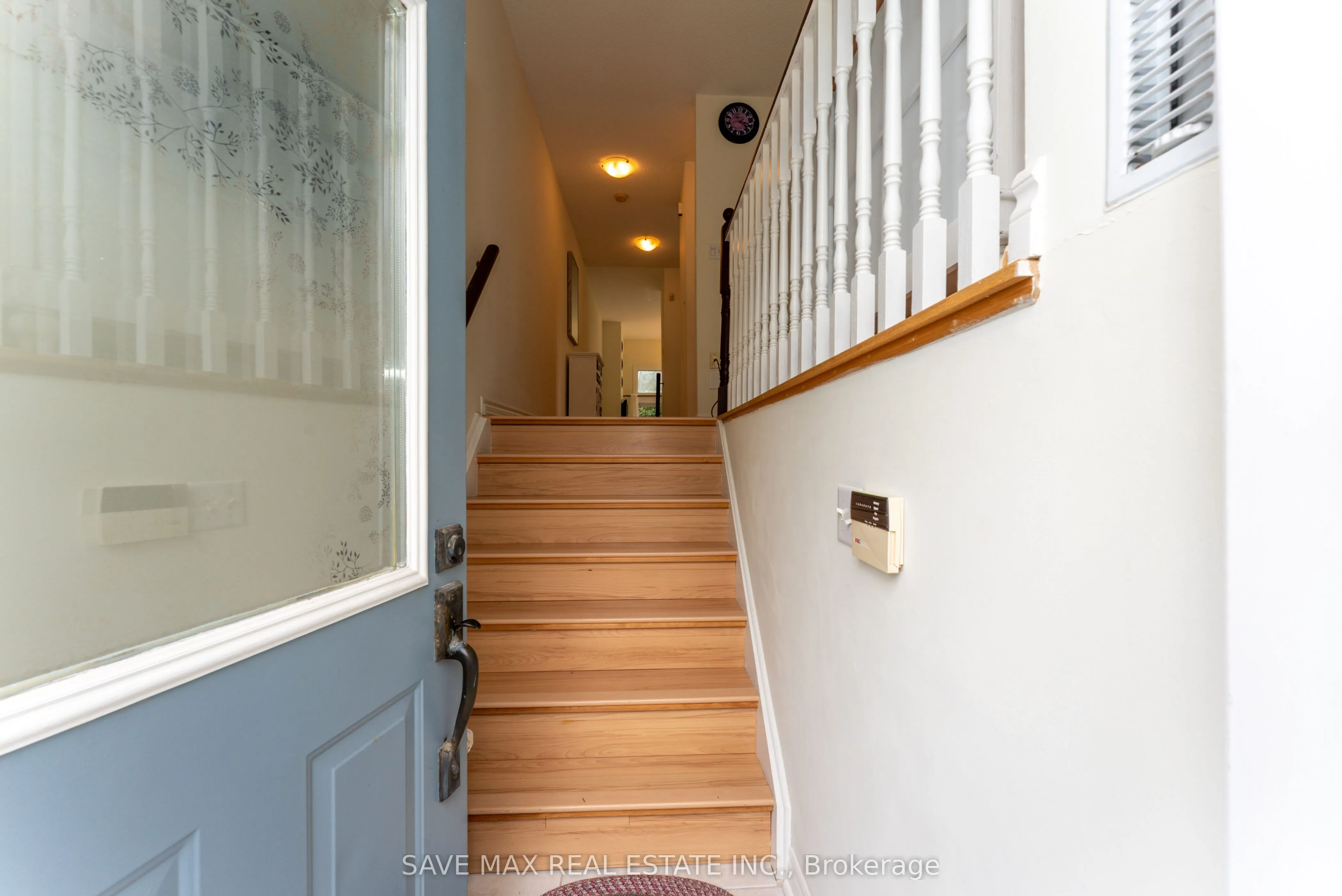 840 Dundas Street W, #25