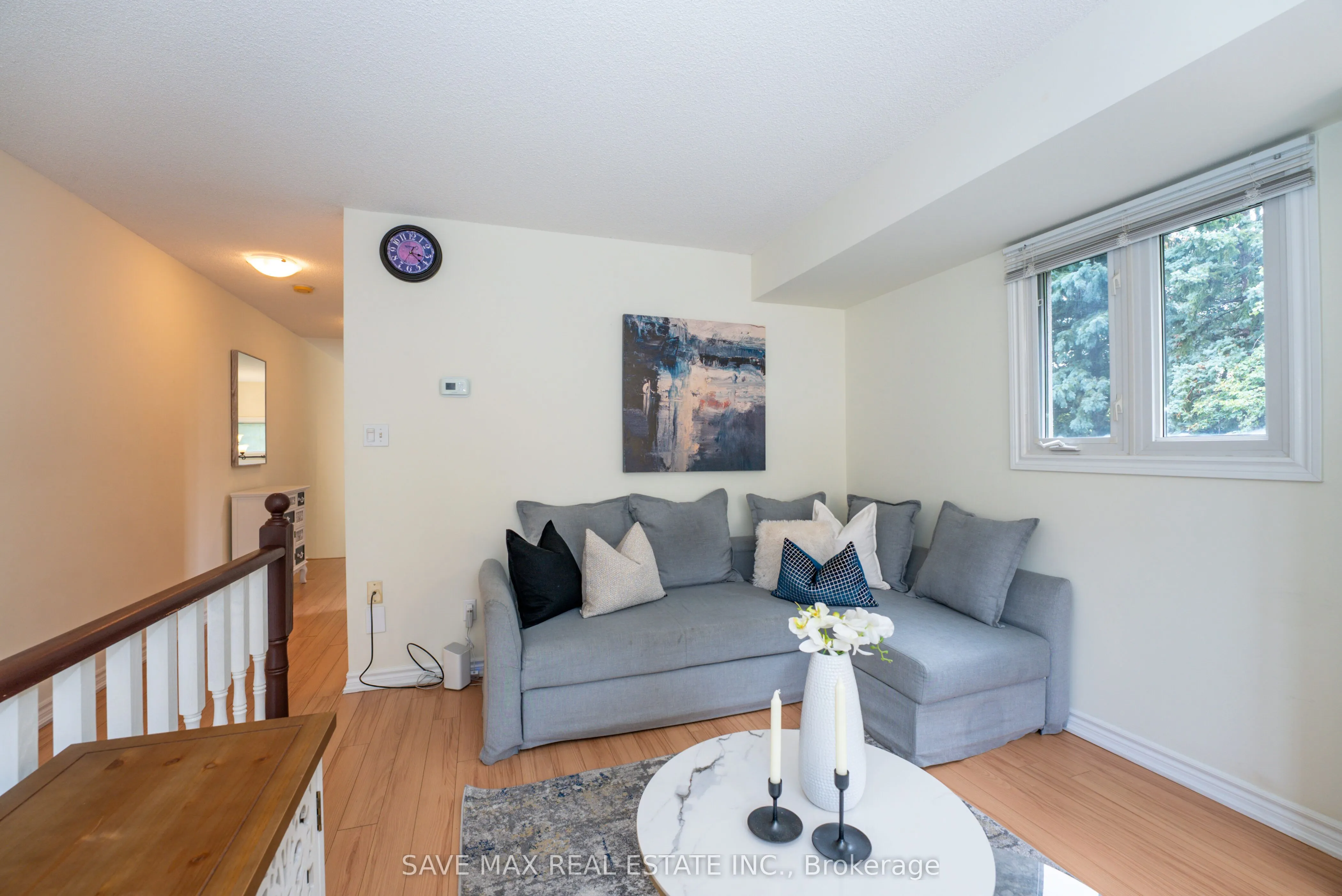 840 Dundas Street W, #25