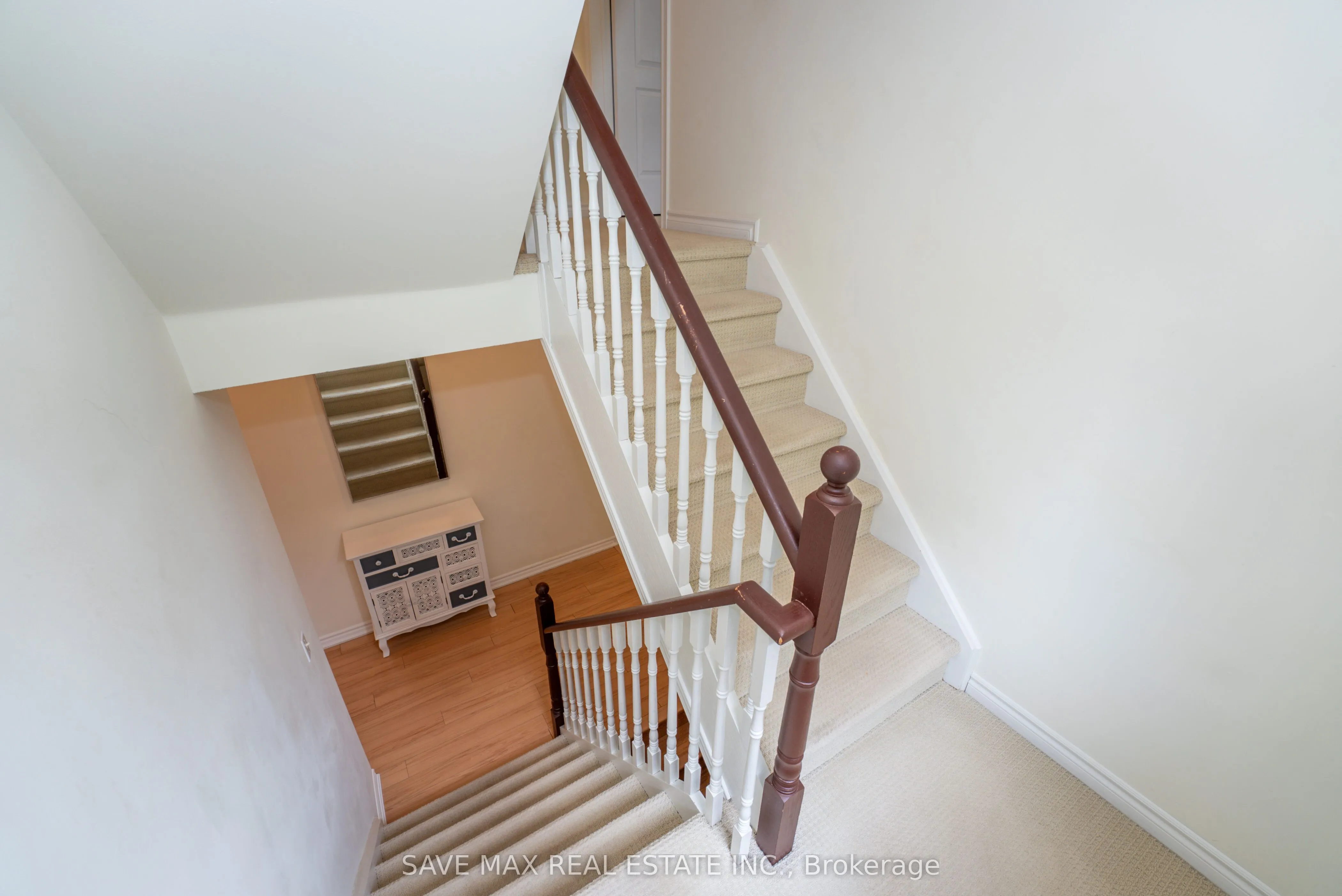 840 Dundas Street W, #25