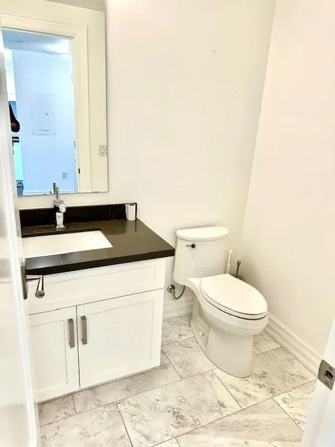 2060 Lakeshore Road, #603