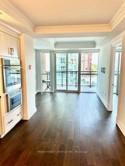 2060 Lakeshore Road, #603