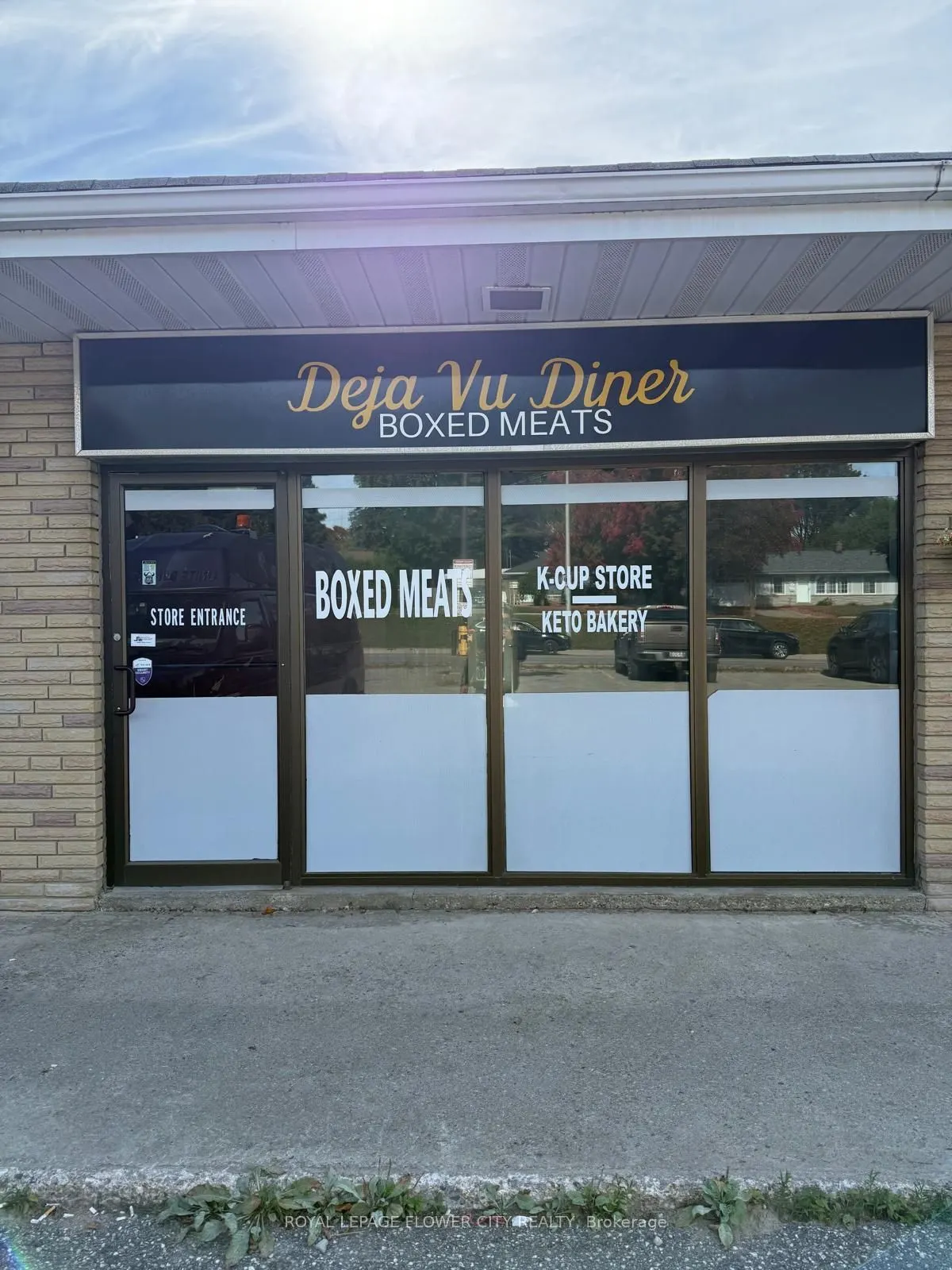 318 BROADWAY Avenue, #3