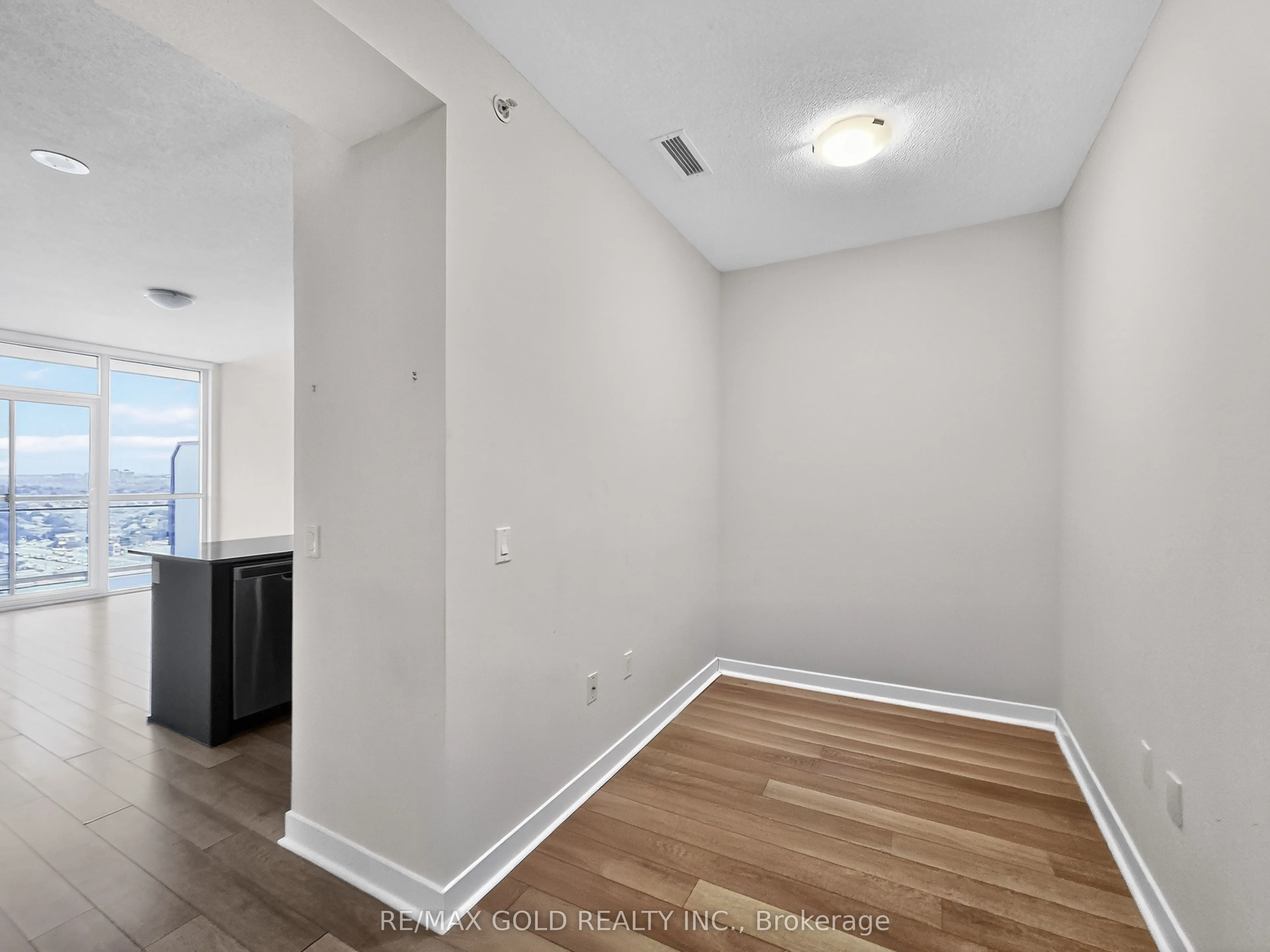 3975 Grand Park Drive, #1605
