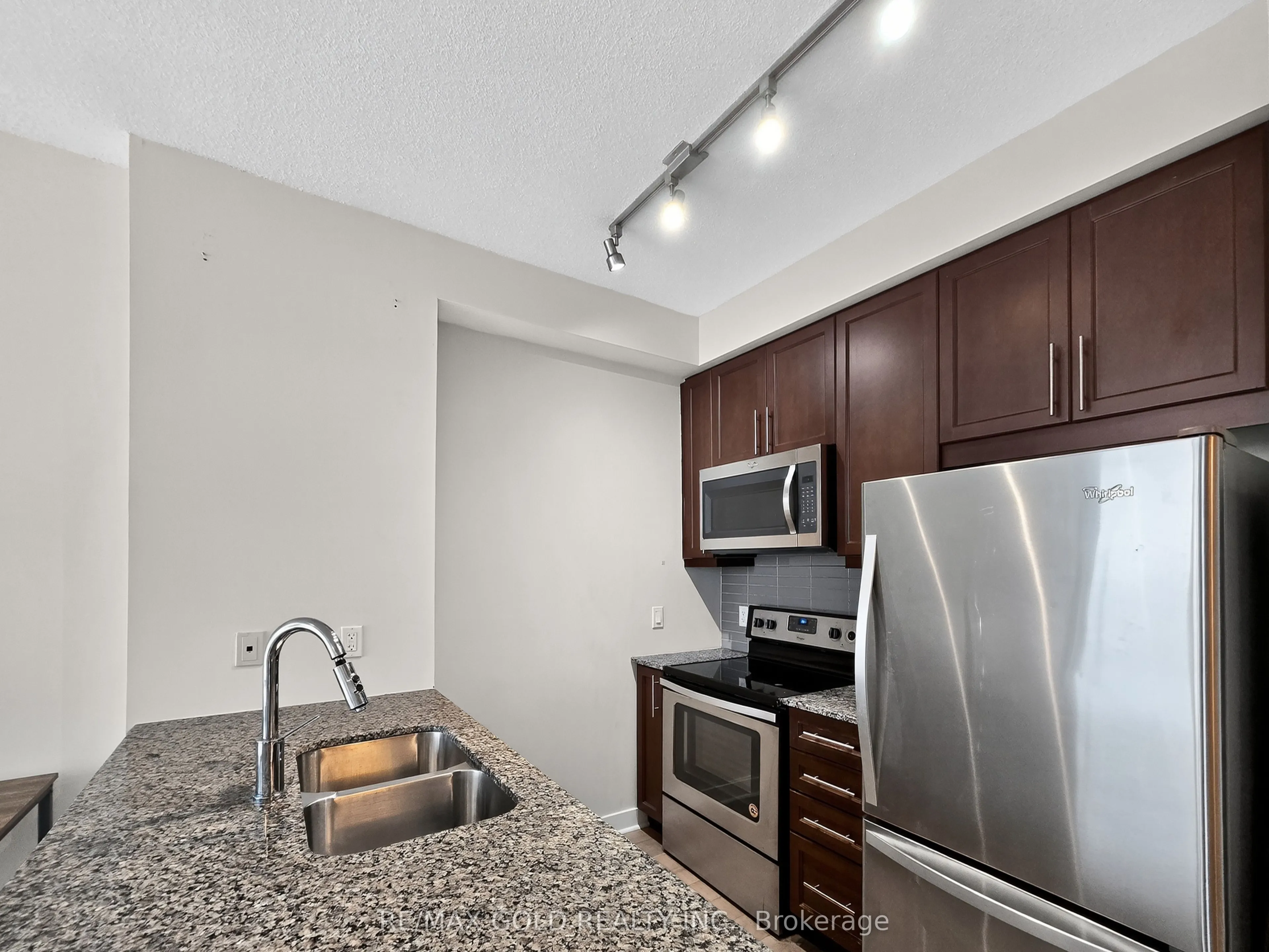 3975 Grand Park Drive, #1605