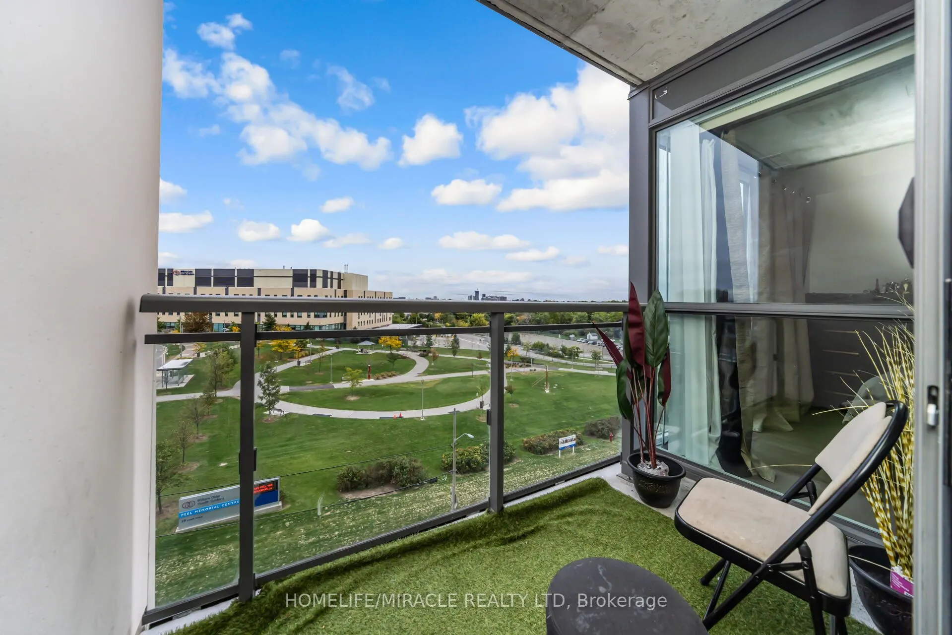 15 Lynch Street, #505