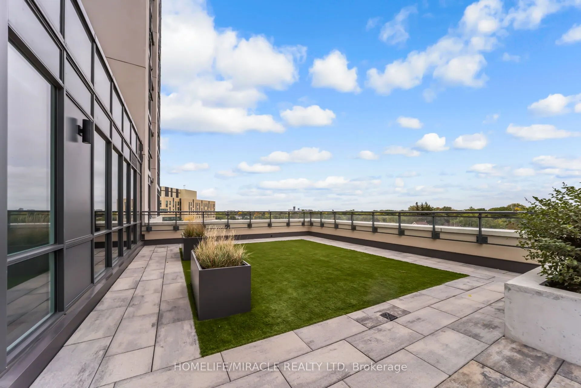 15 Lynch Street, #505