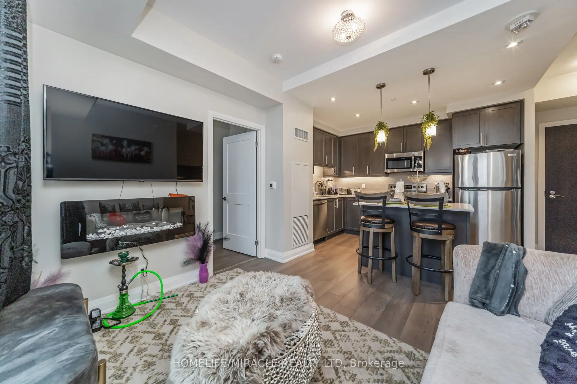 15 Lynch Street, #505