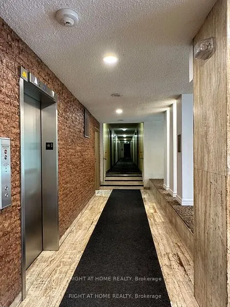 335 Driftwood Avenue, #211