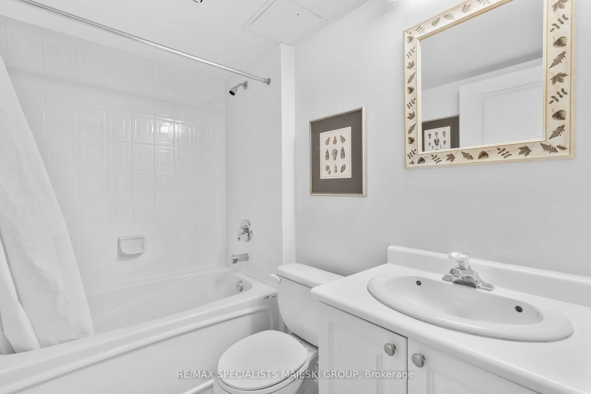 300 Ray Lawson Boulevard, #307