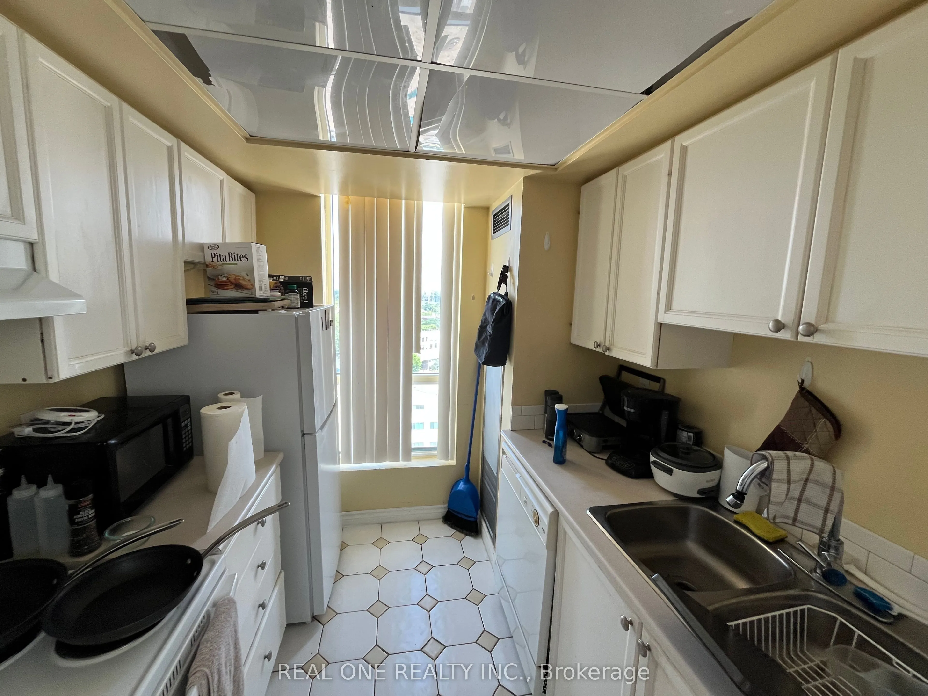 101 Subway Crescent, #1504