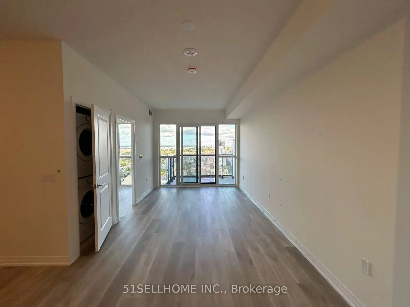 15 Watergarden Drive, #1607