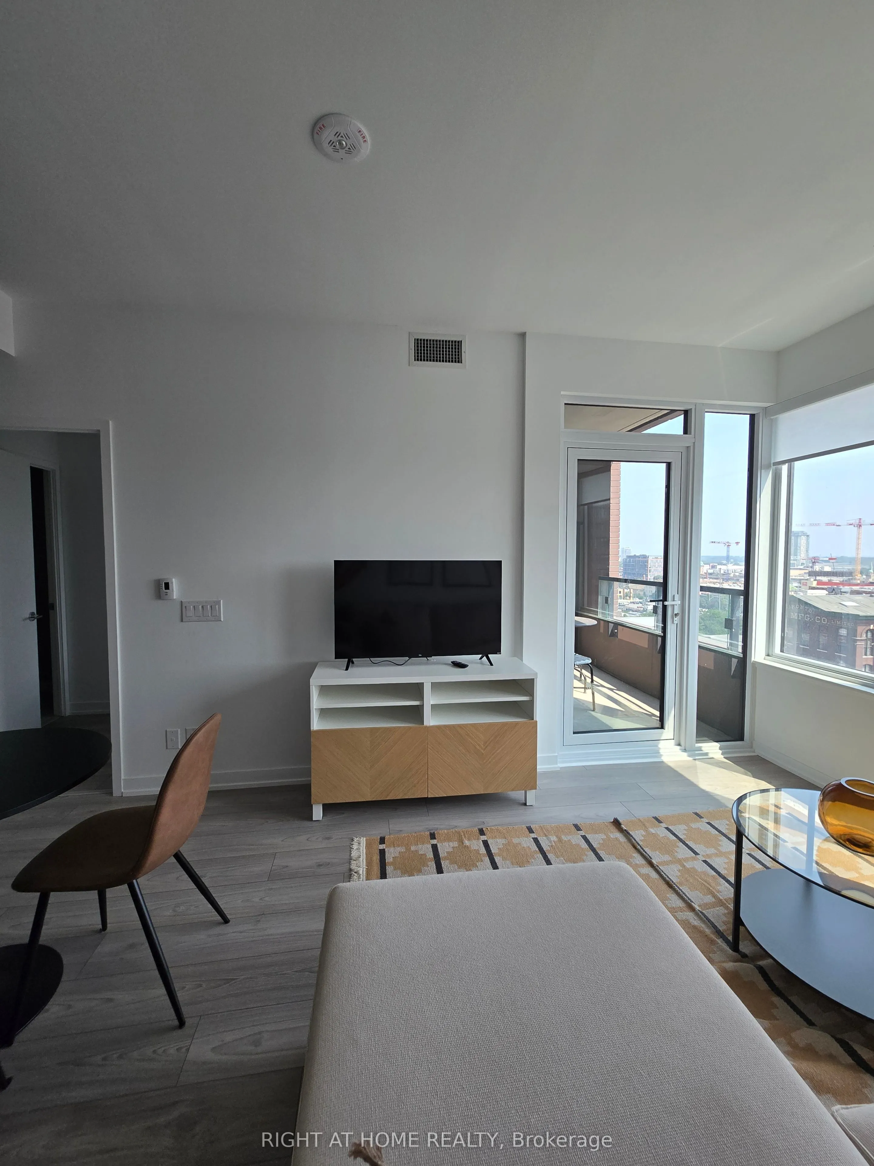 285 Dufferin Street, #1014