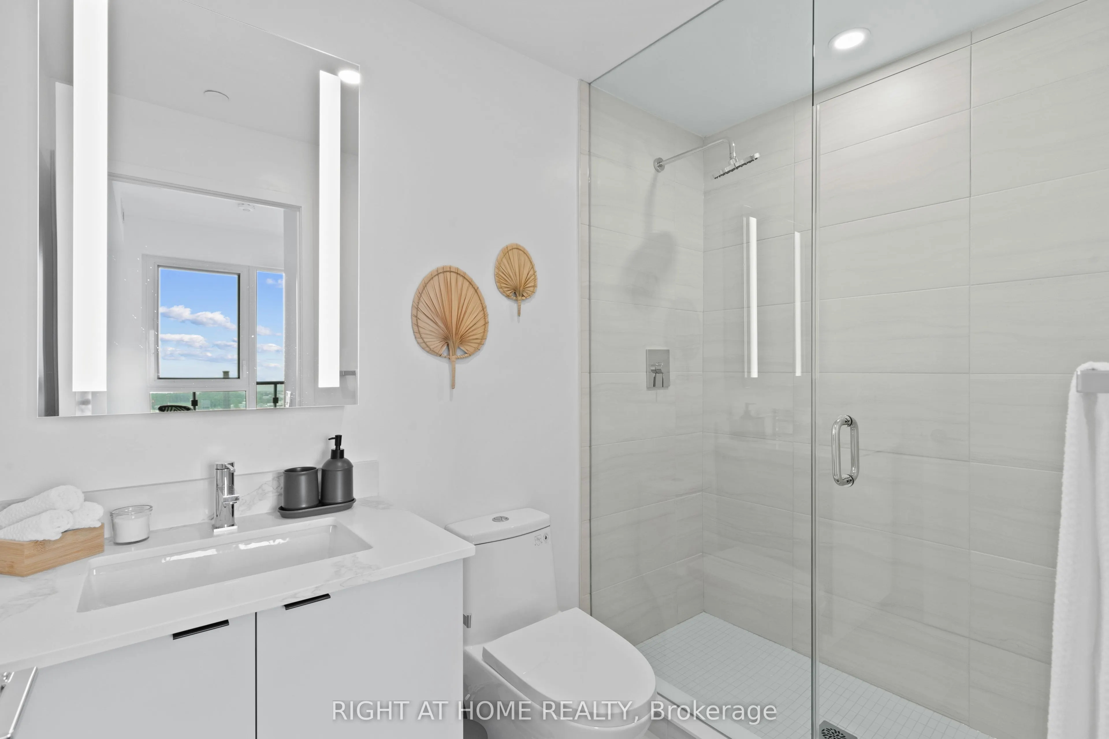 285 Dufferin Street, #1014