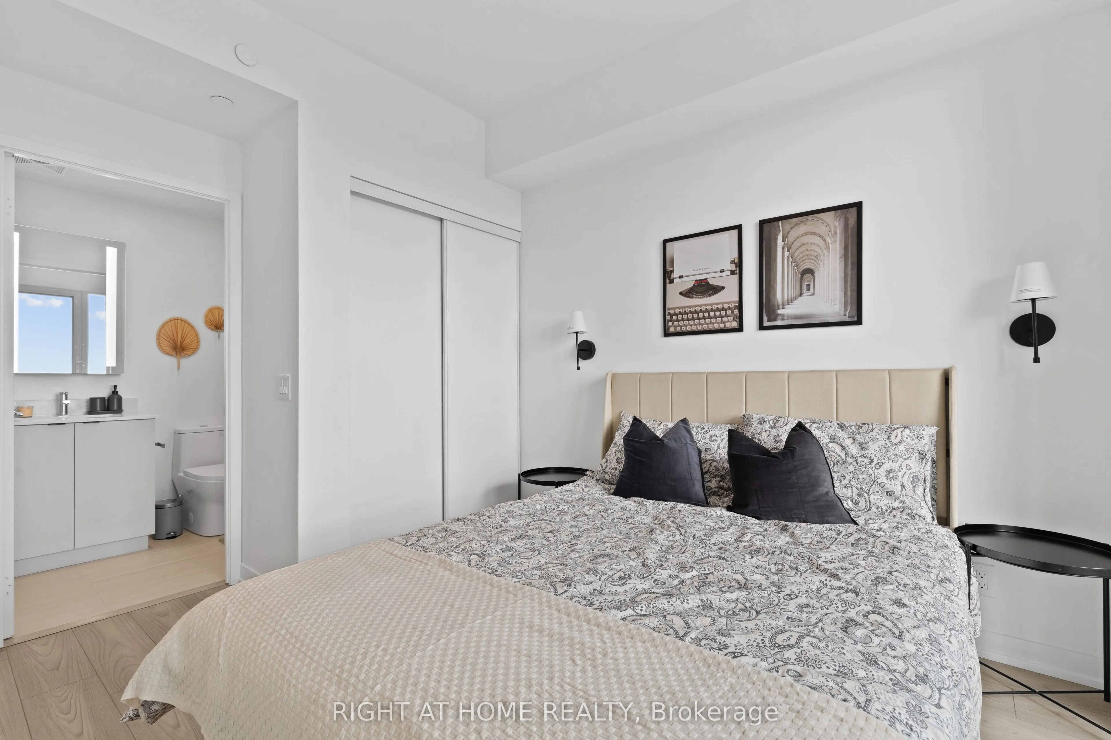 285 Dufferin Street, #1014