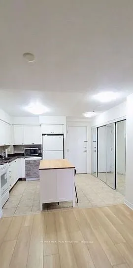 3888 Duke of York Boulevard, #1026