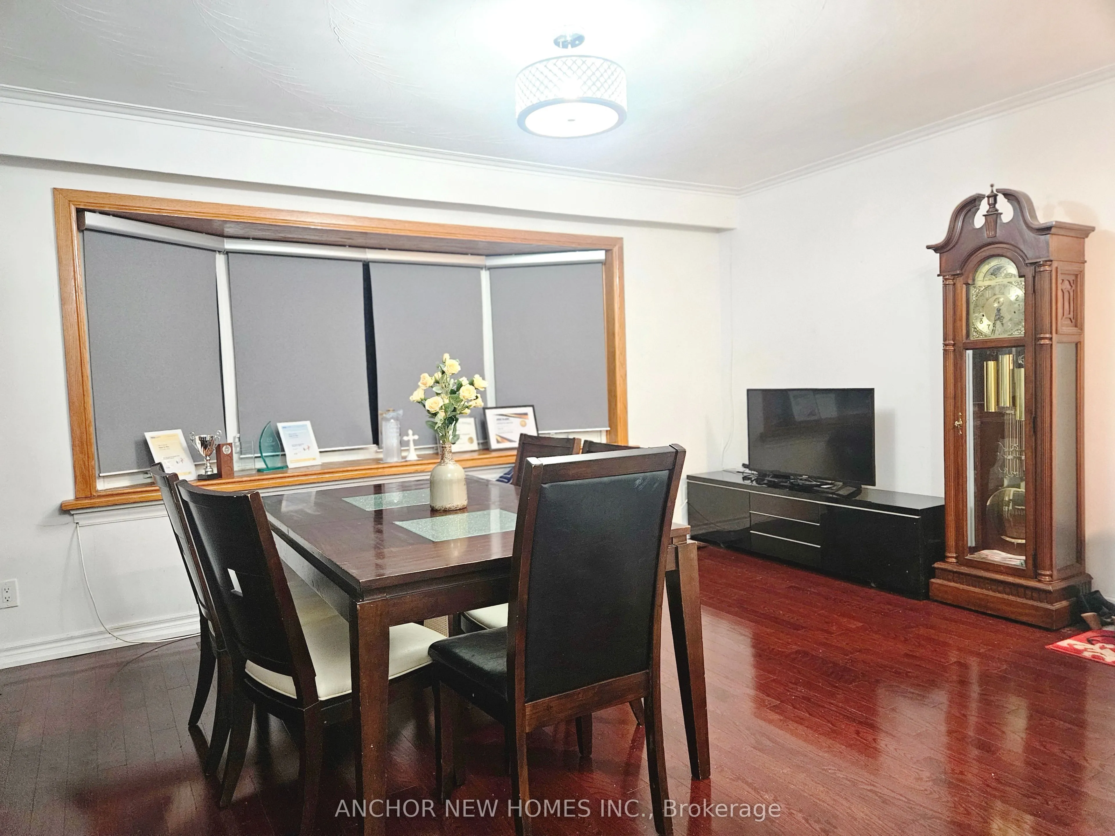 28 Eringate Drive