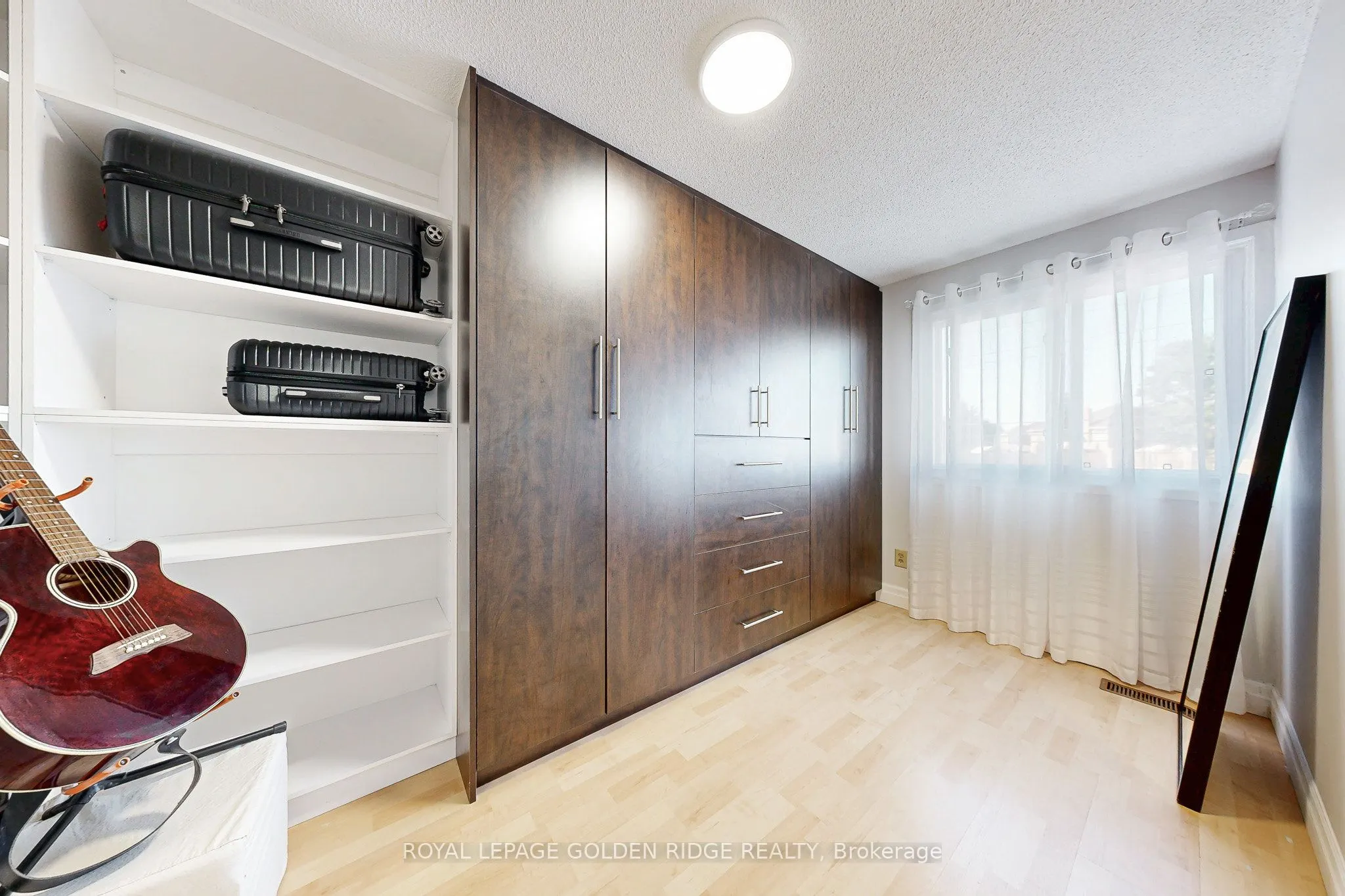 24 Hillbank Trail