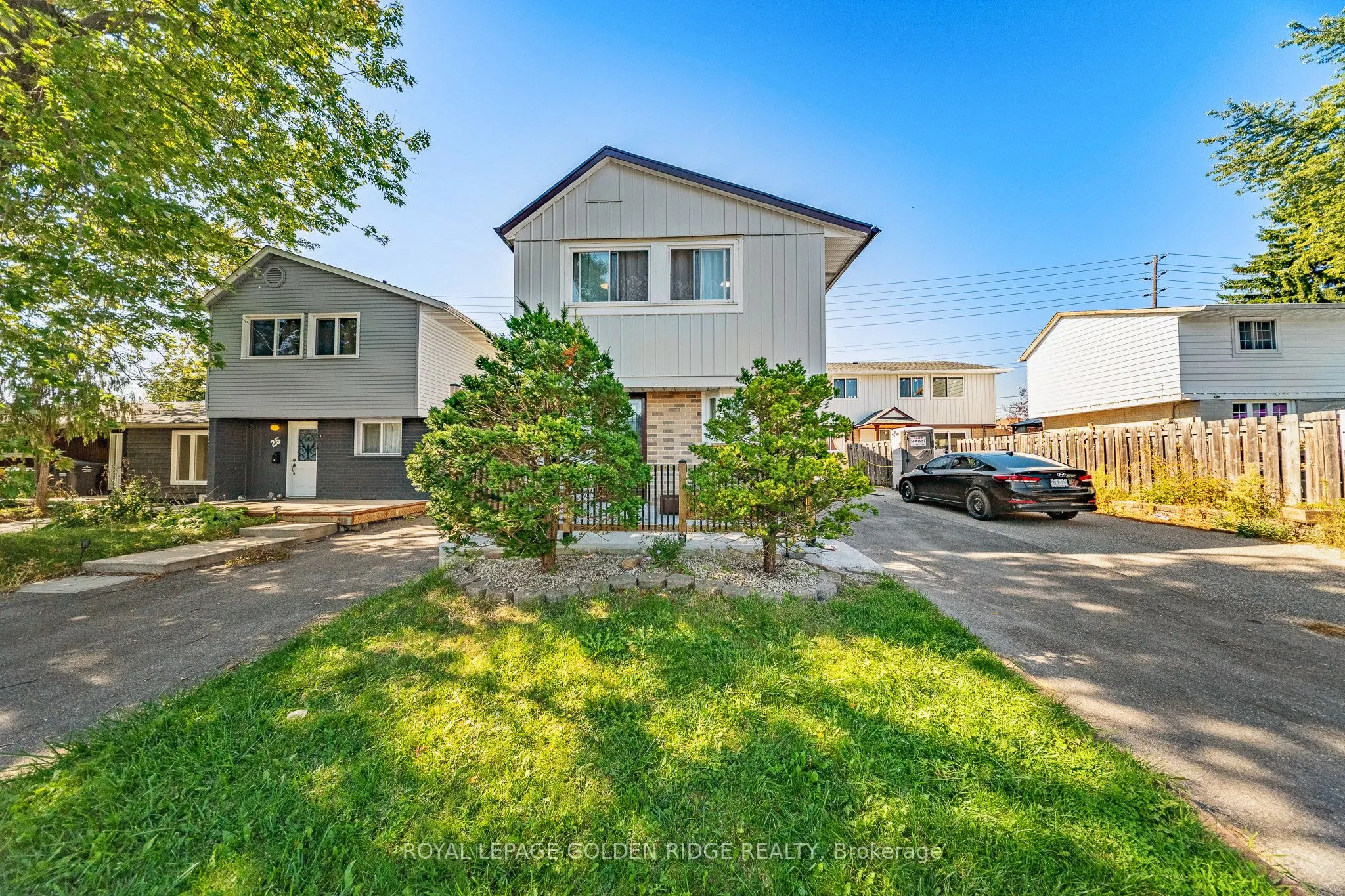 24 Hillbank Trail