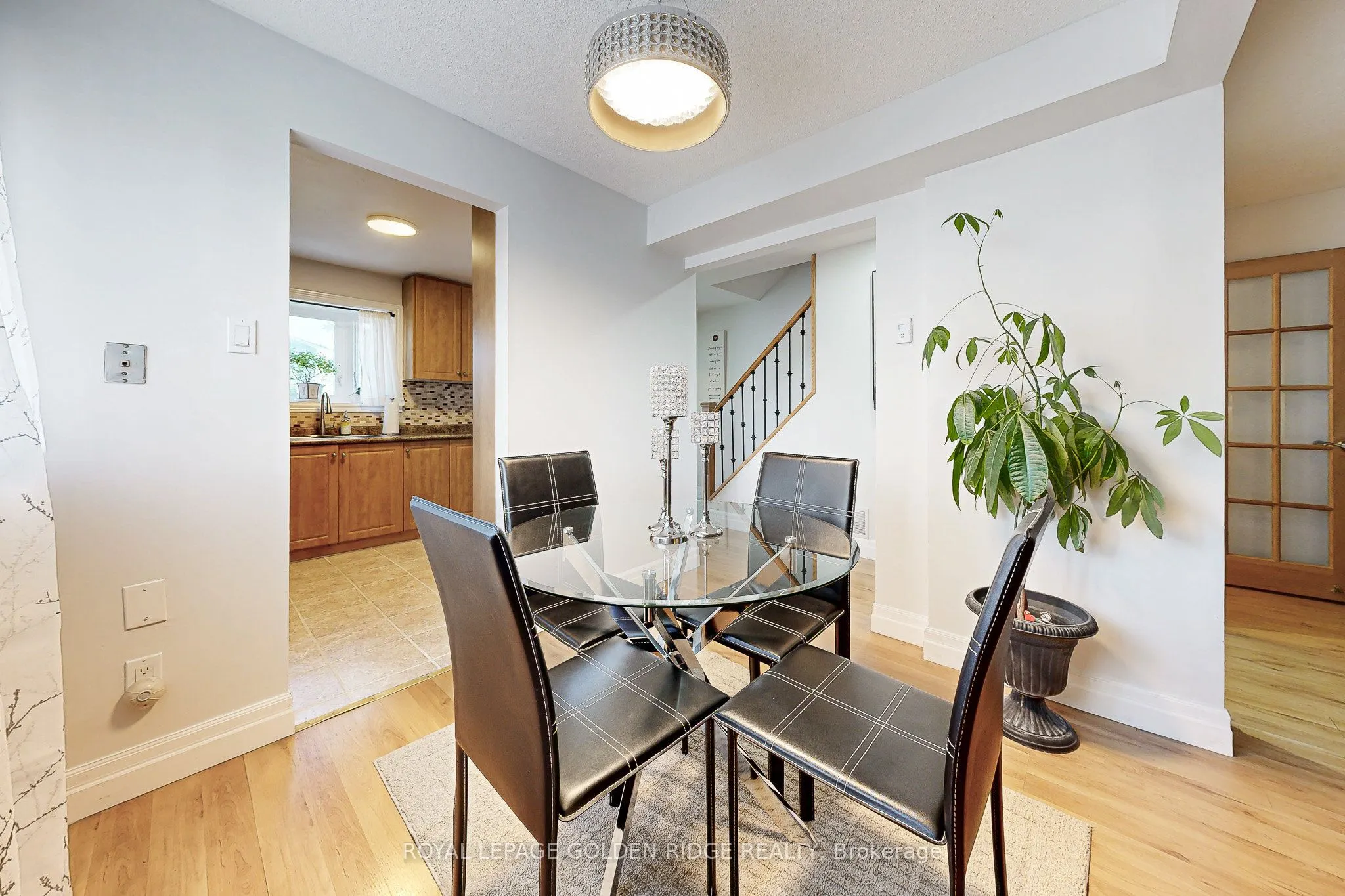 24 Hillbank Trail