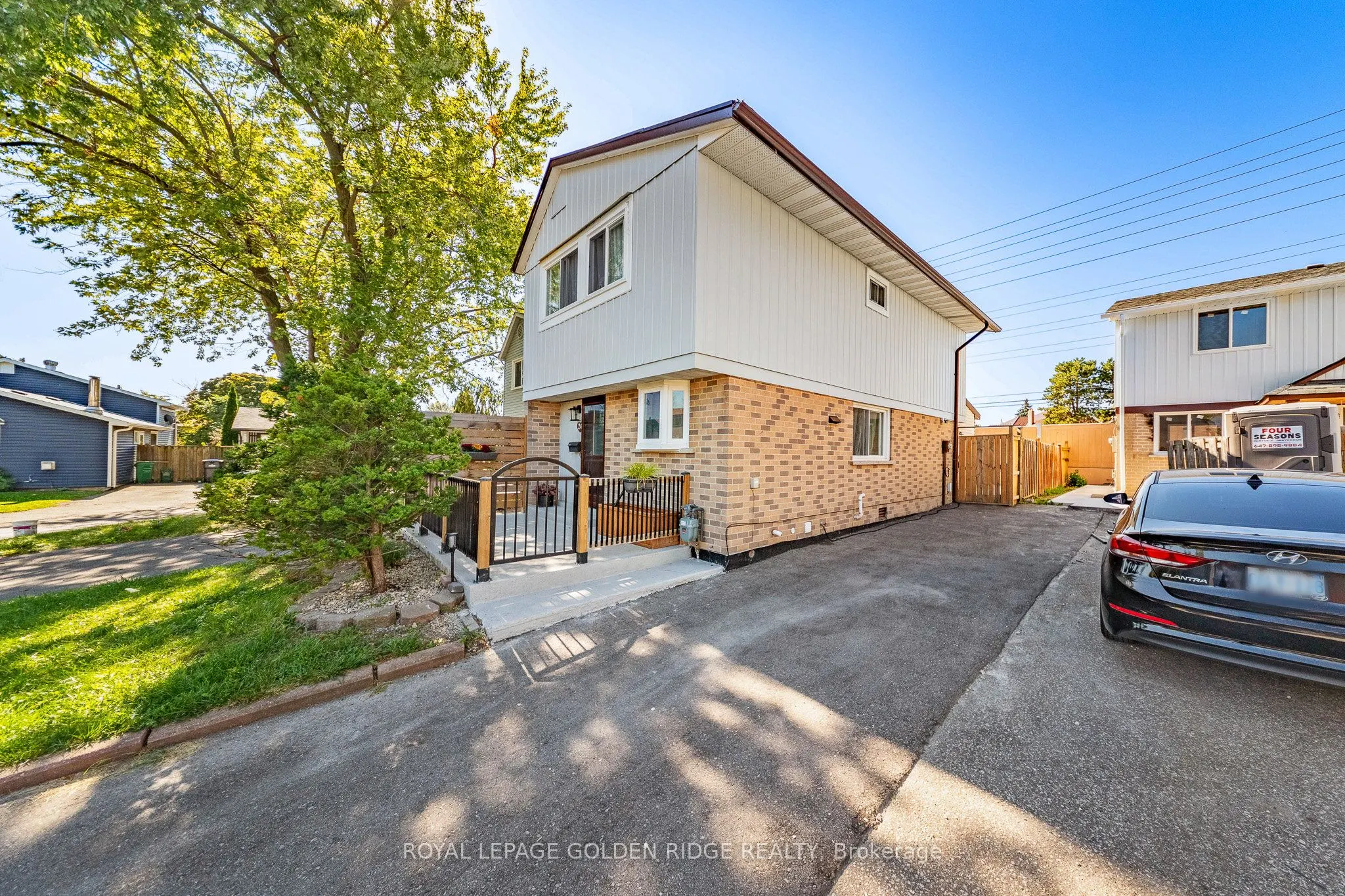 24 Hillbank Trail