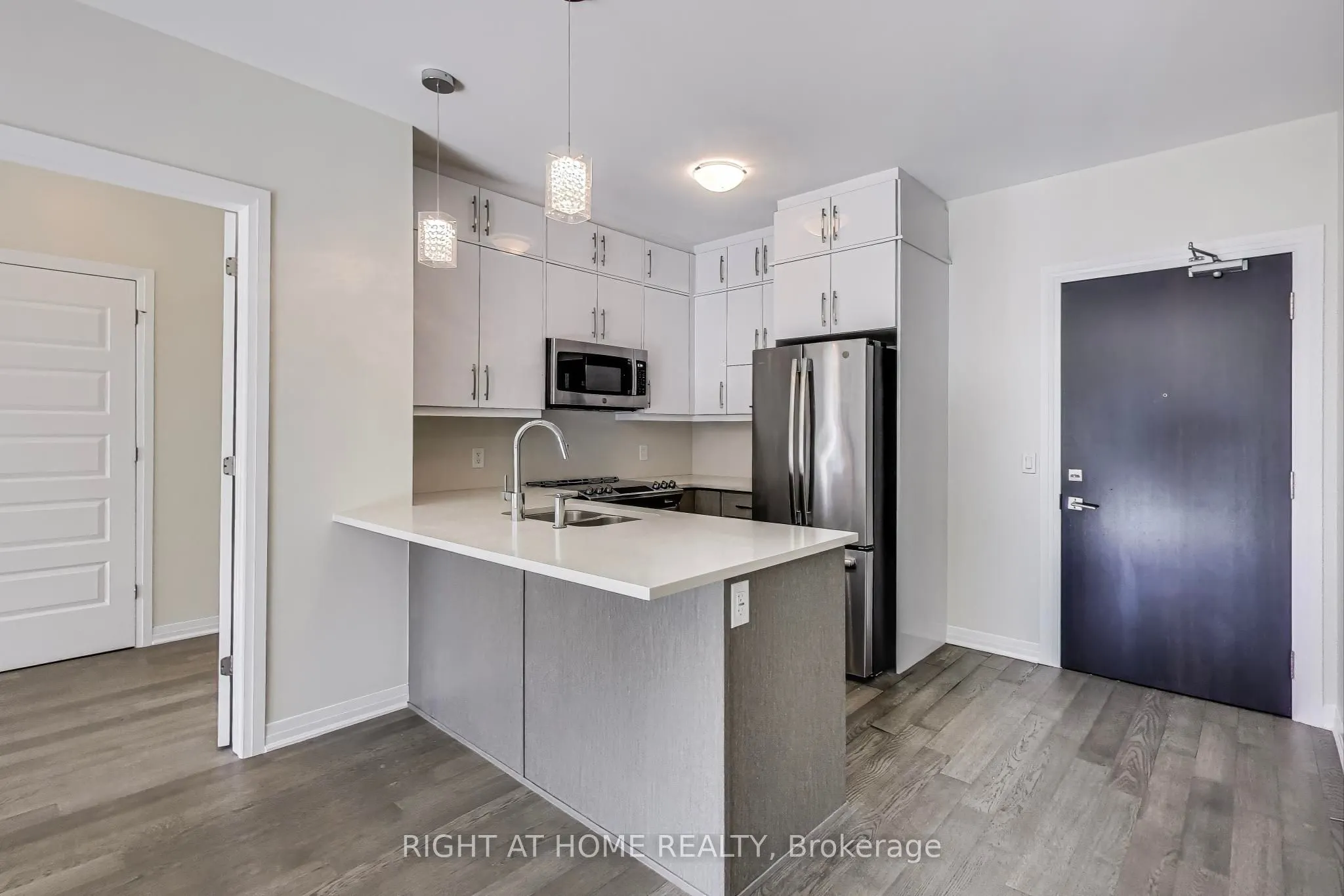 102 Grovewood Common Circle, #401