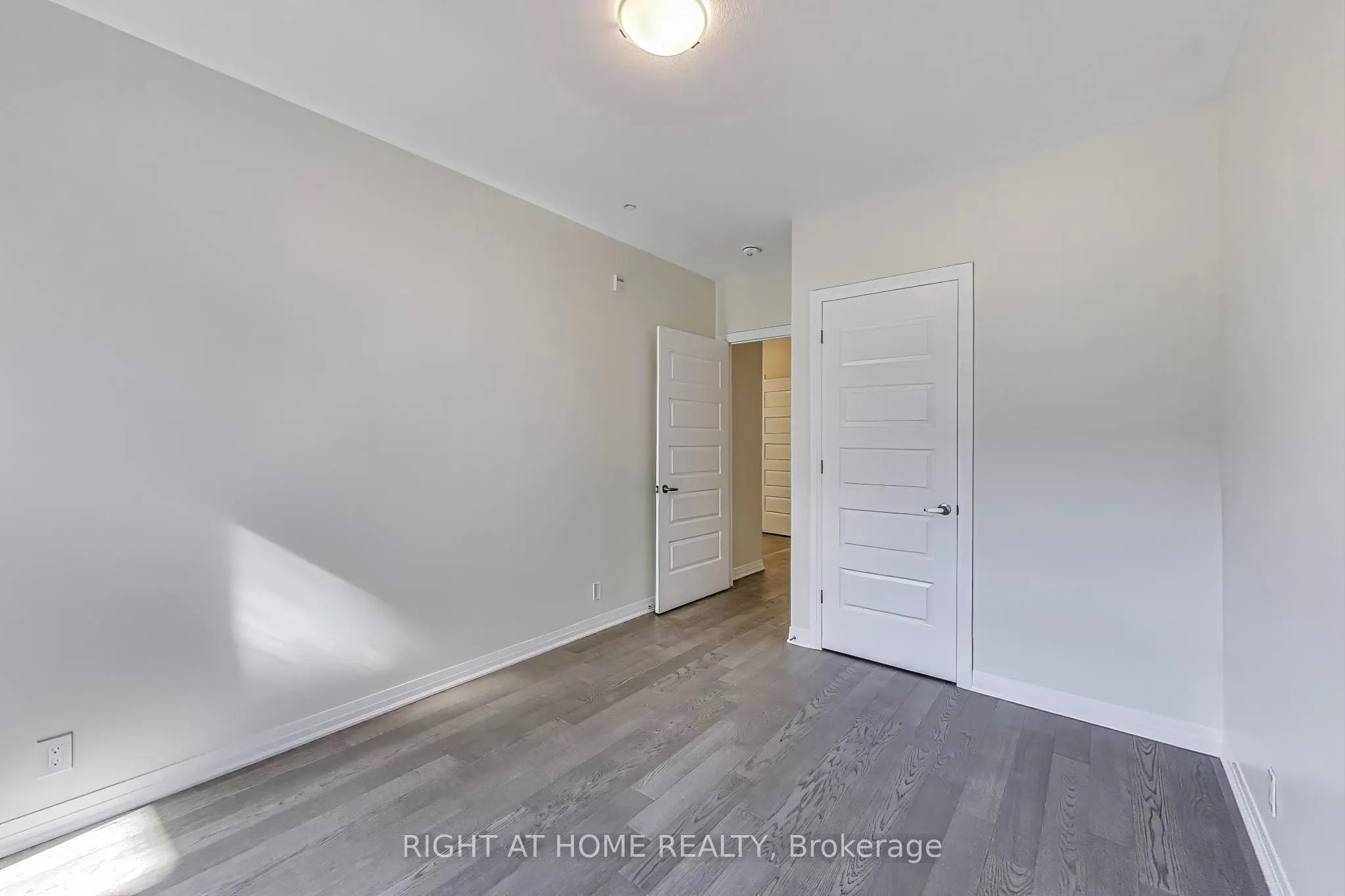 102 Grovewood Common Circle, #401