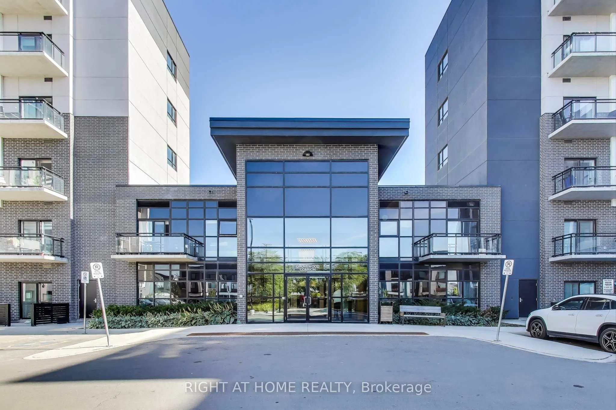 102 Grovewood Common Circle, #401