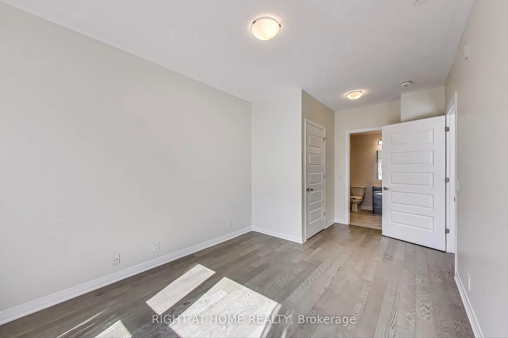102 Grovewood Common Circle, #401