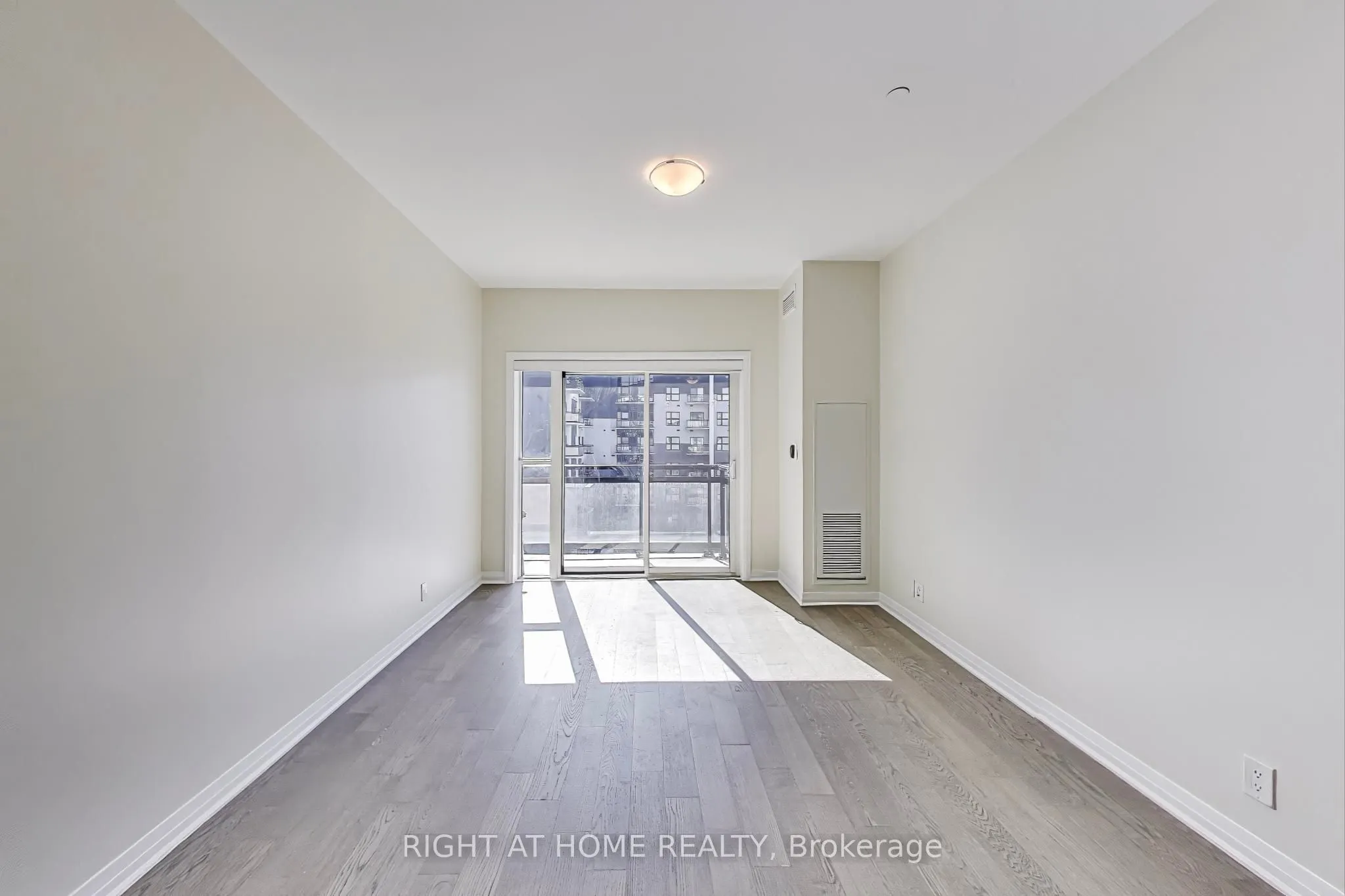 102 Grovewood Common Circle, #401