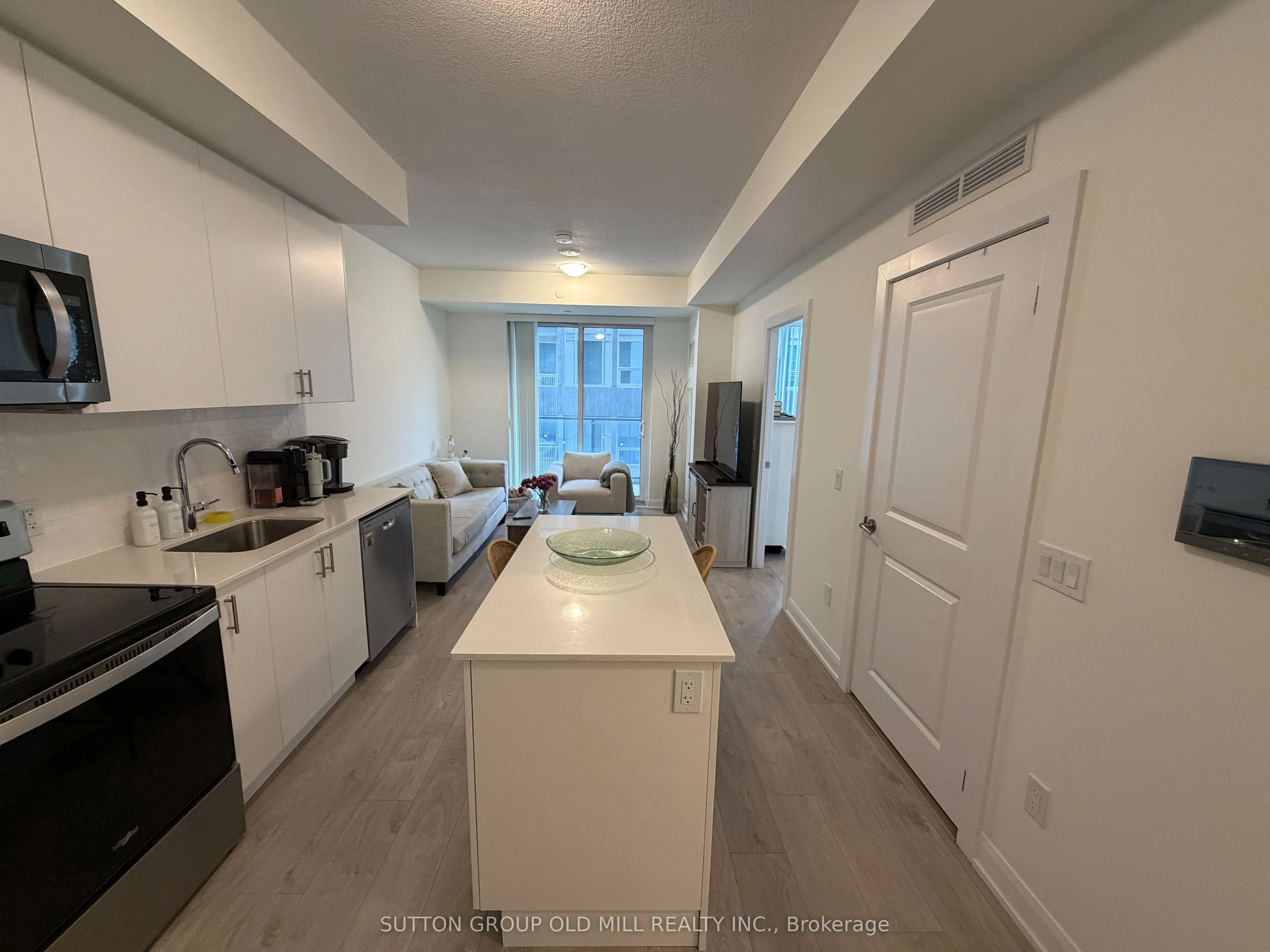3220 william Coltson Avenue, #316
