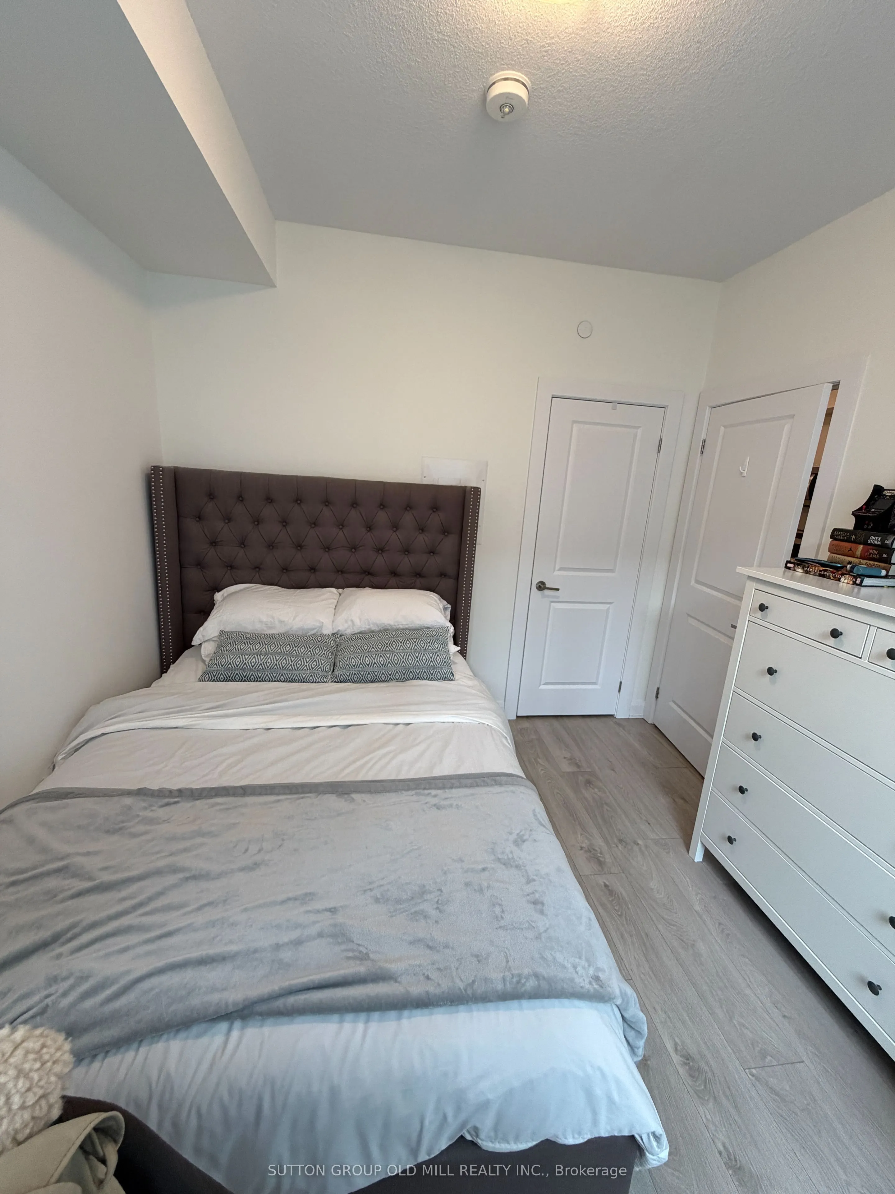 3220 william Coltson Avenue, #316