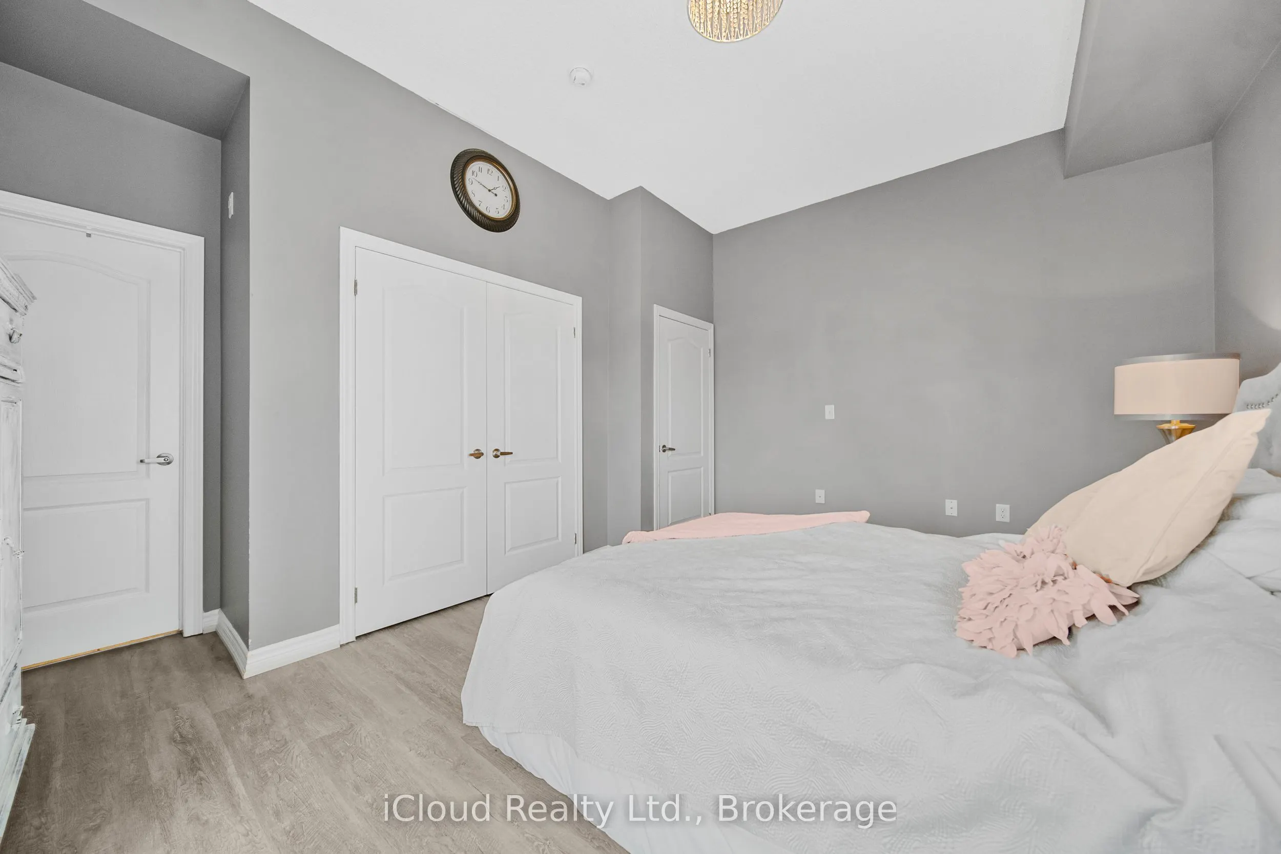 1440 Main Street E, #11