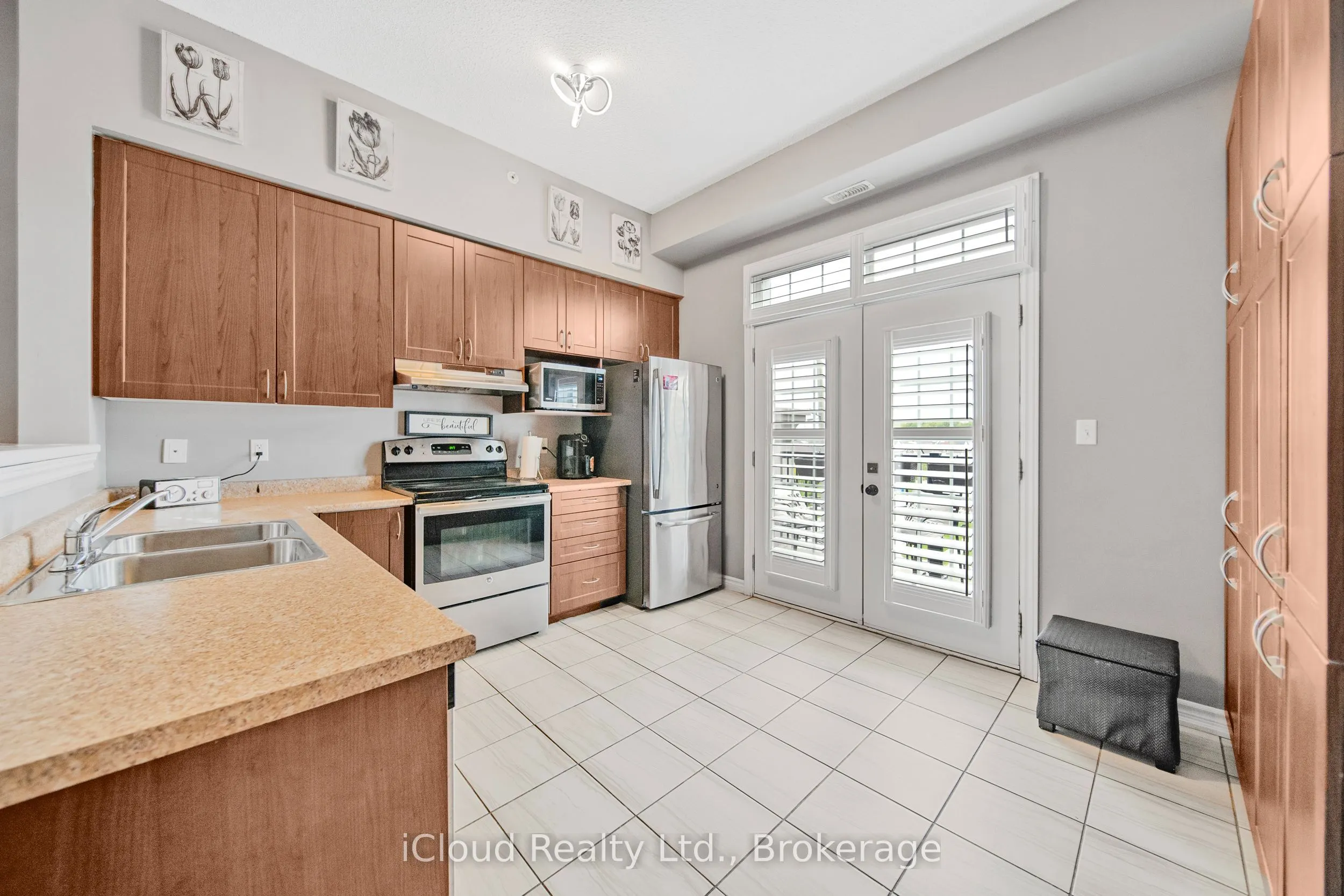 1440 Main Street E, #11