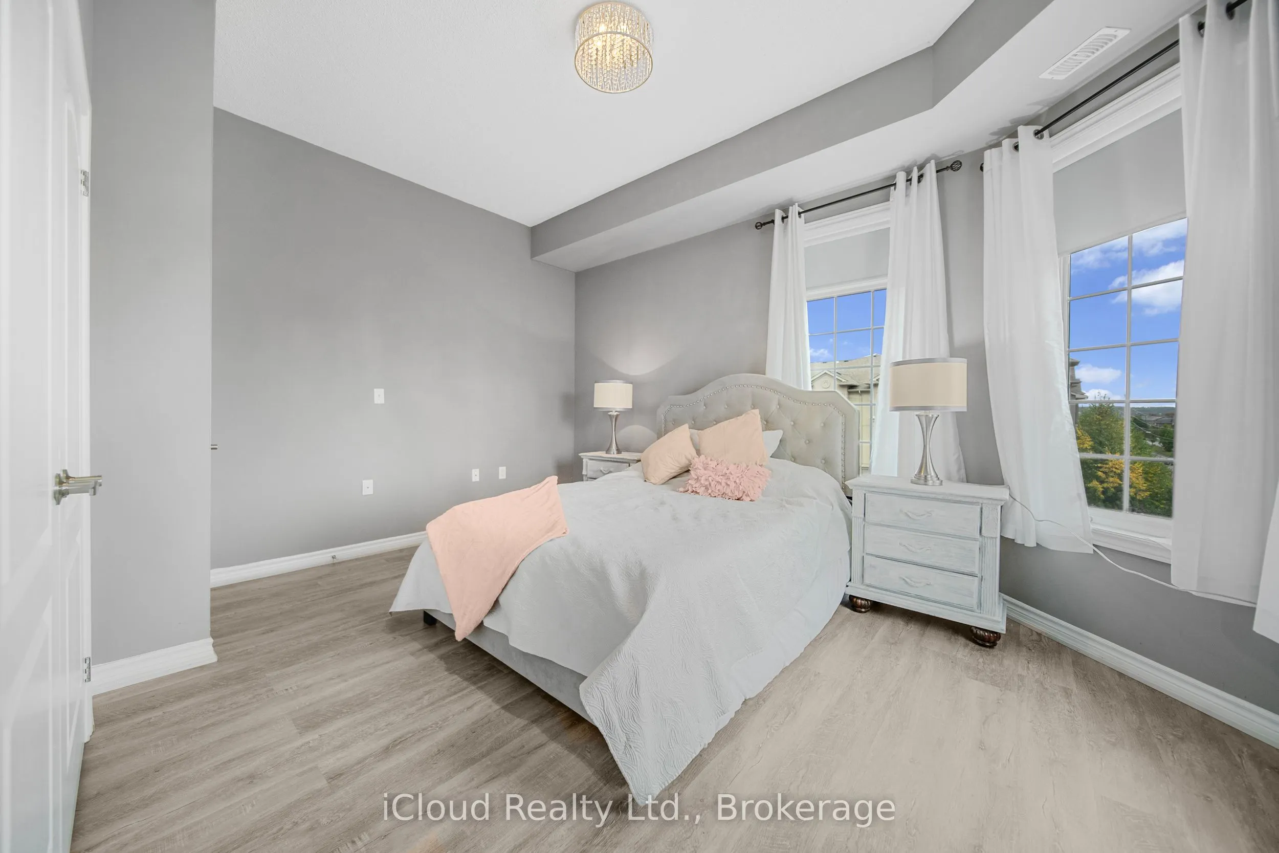 1440 Main Street E, #11