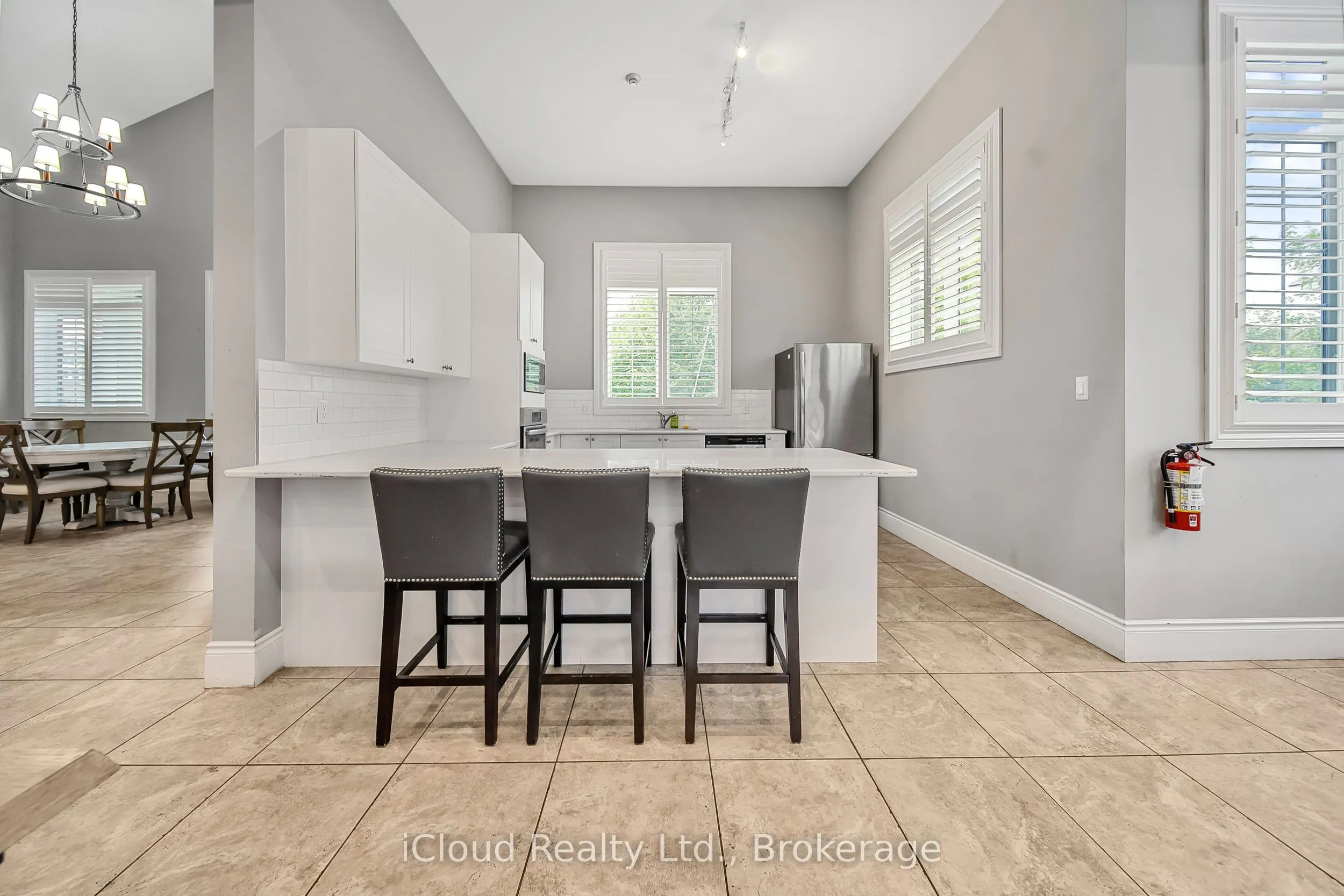 1440 Main Street E, #11