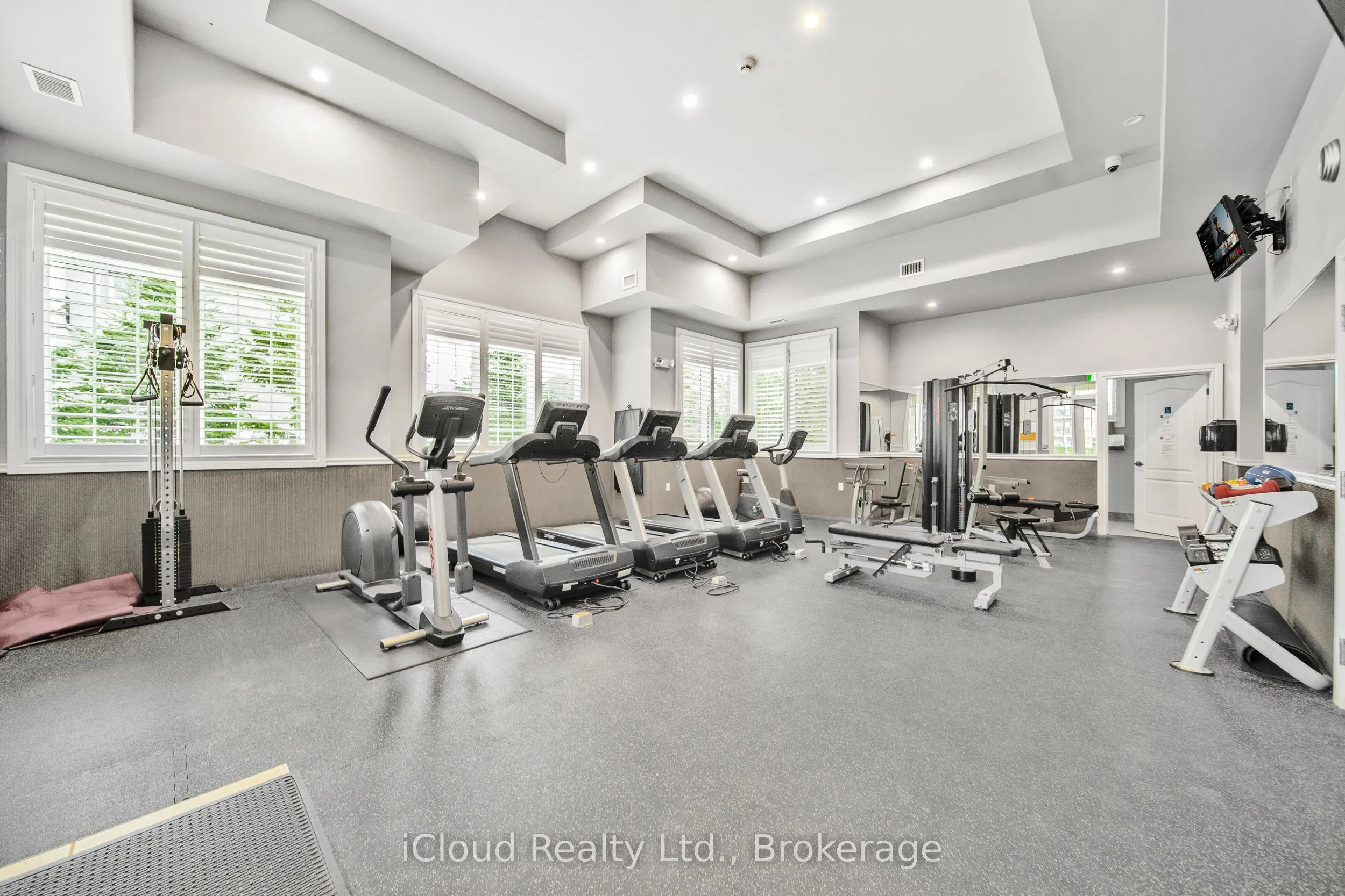 1440 Main Street E, #11