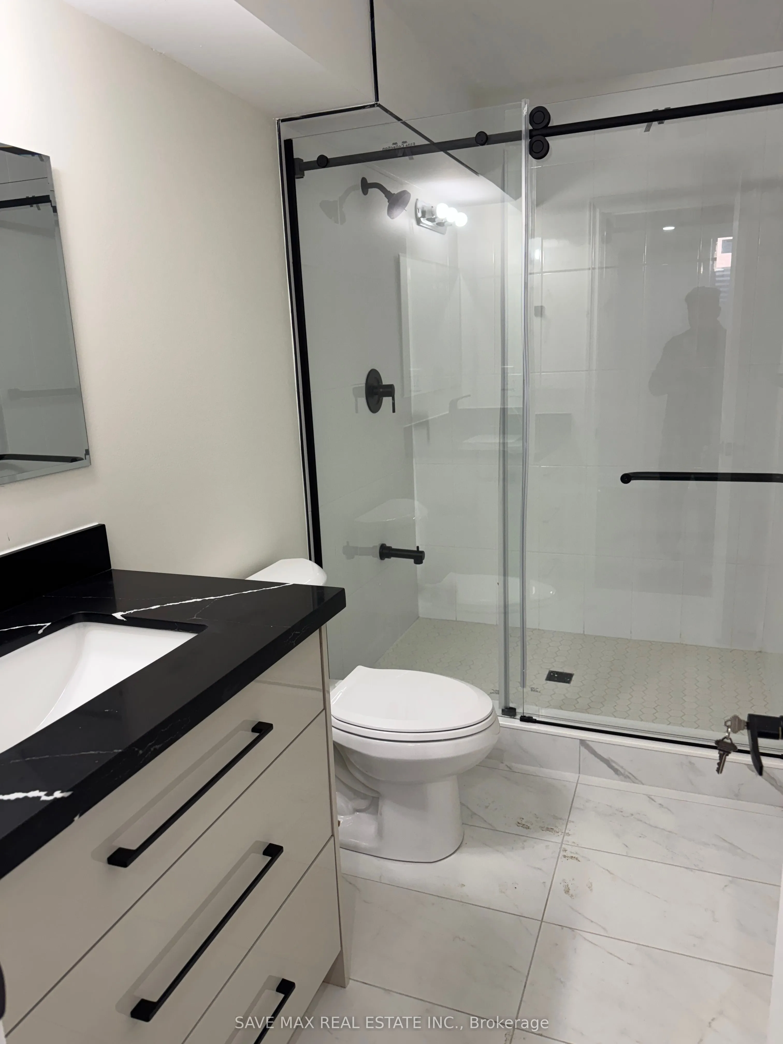 48 Sapwood Crescent, #lower