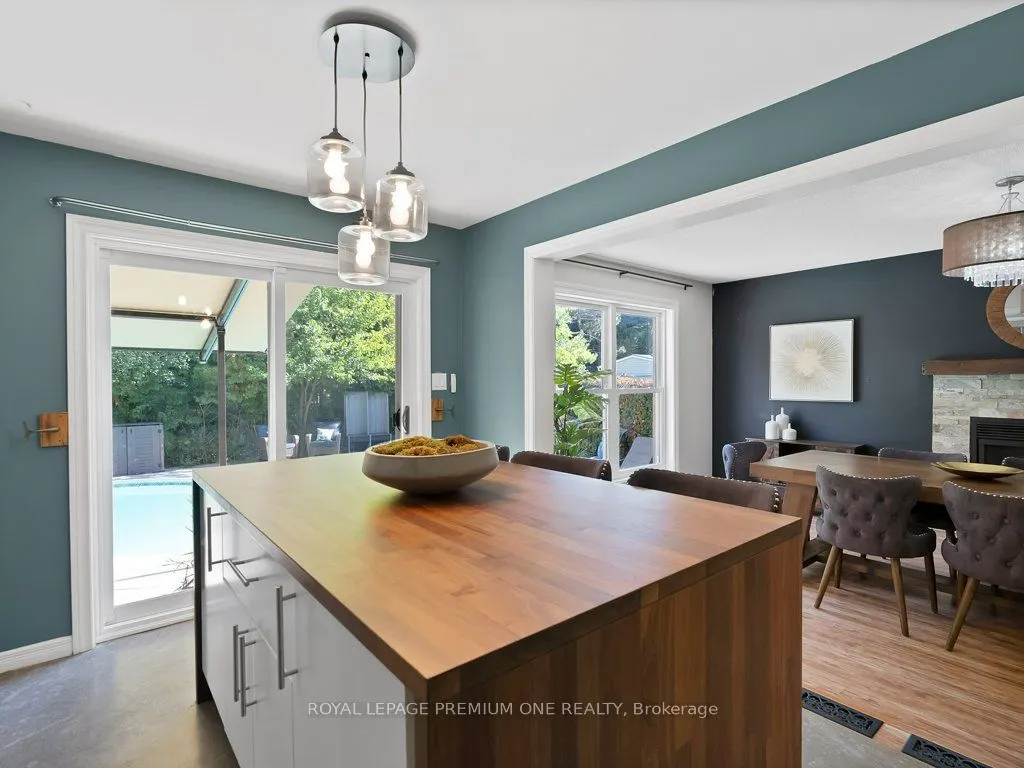 417 Kingsview Drive
