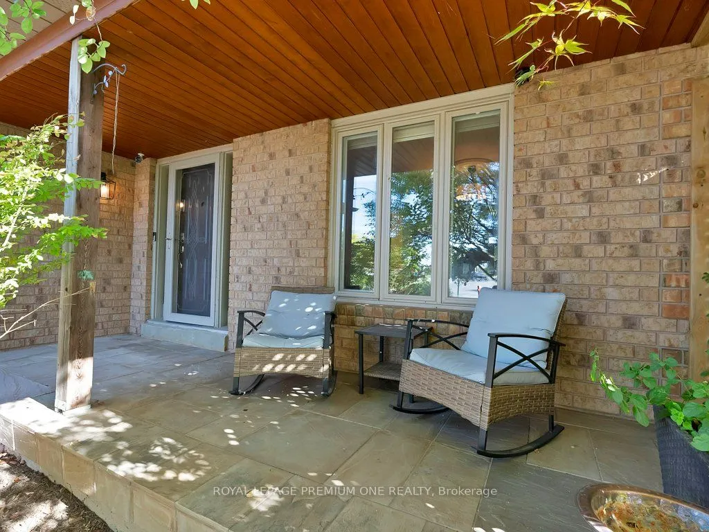 417 Kingsview Drive